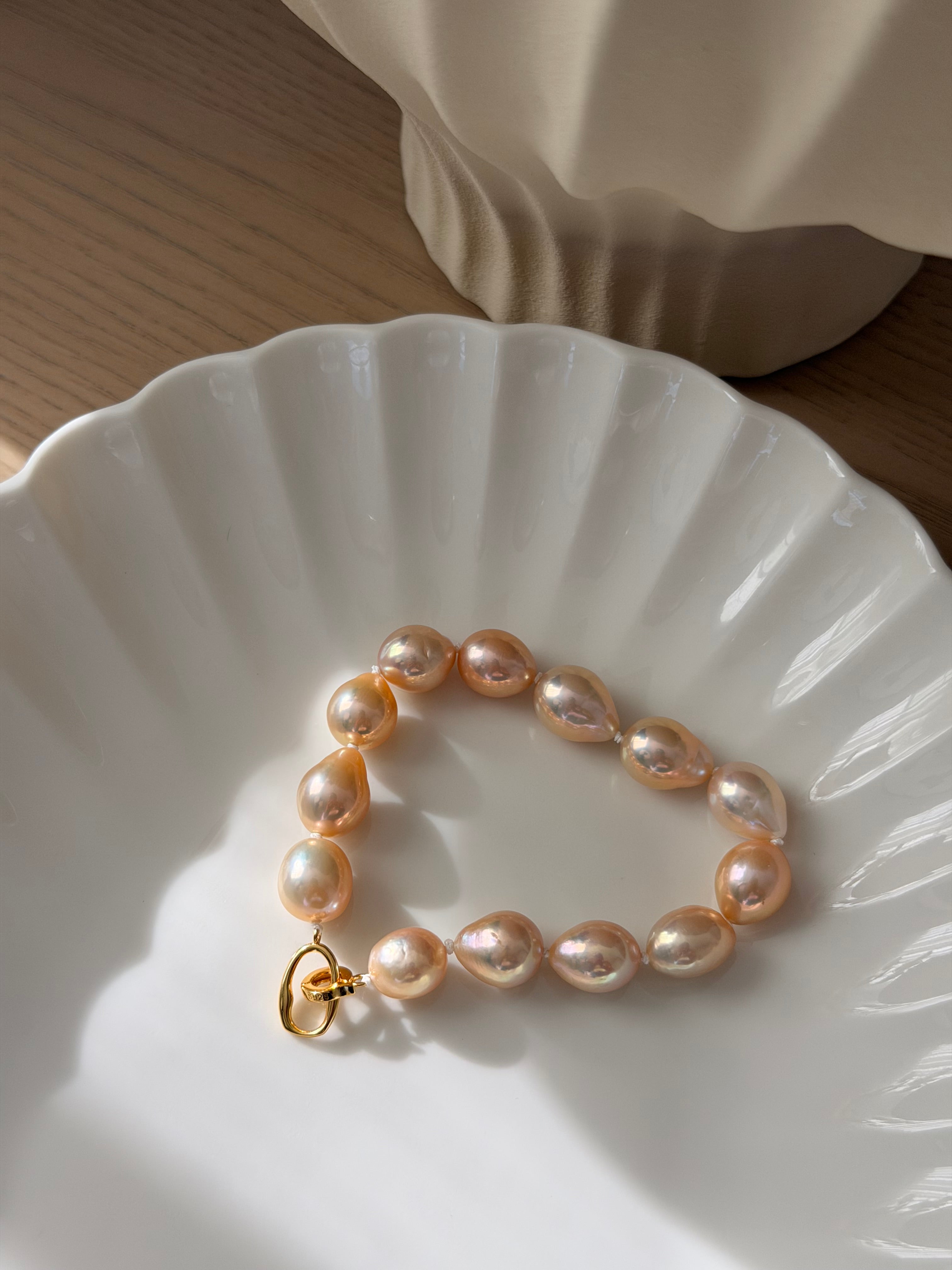 Aurora Forma Bracelet