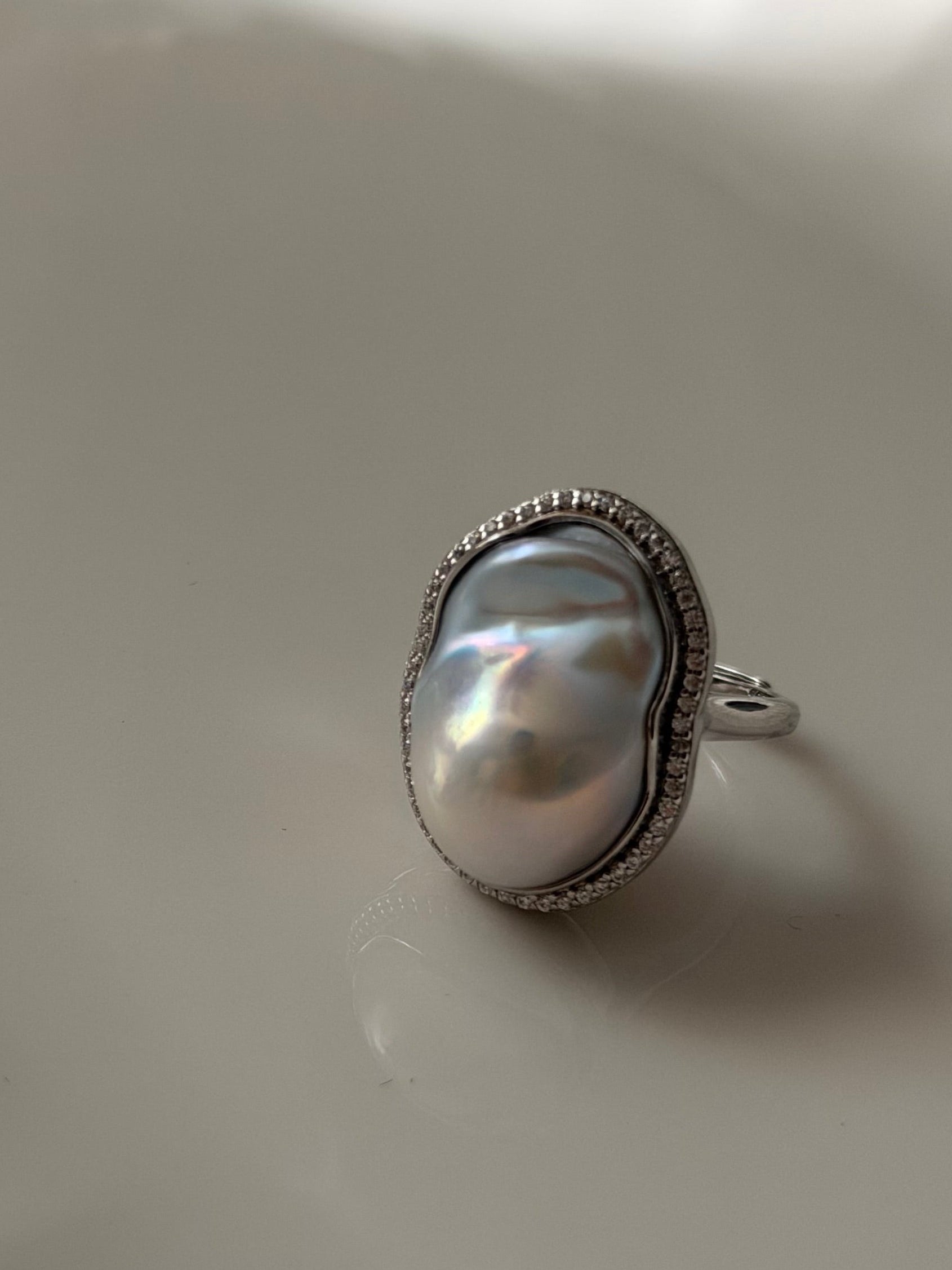 Singular Ring
