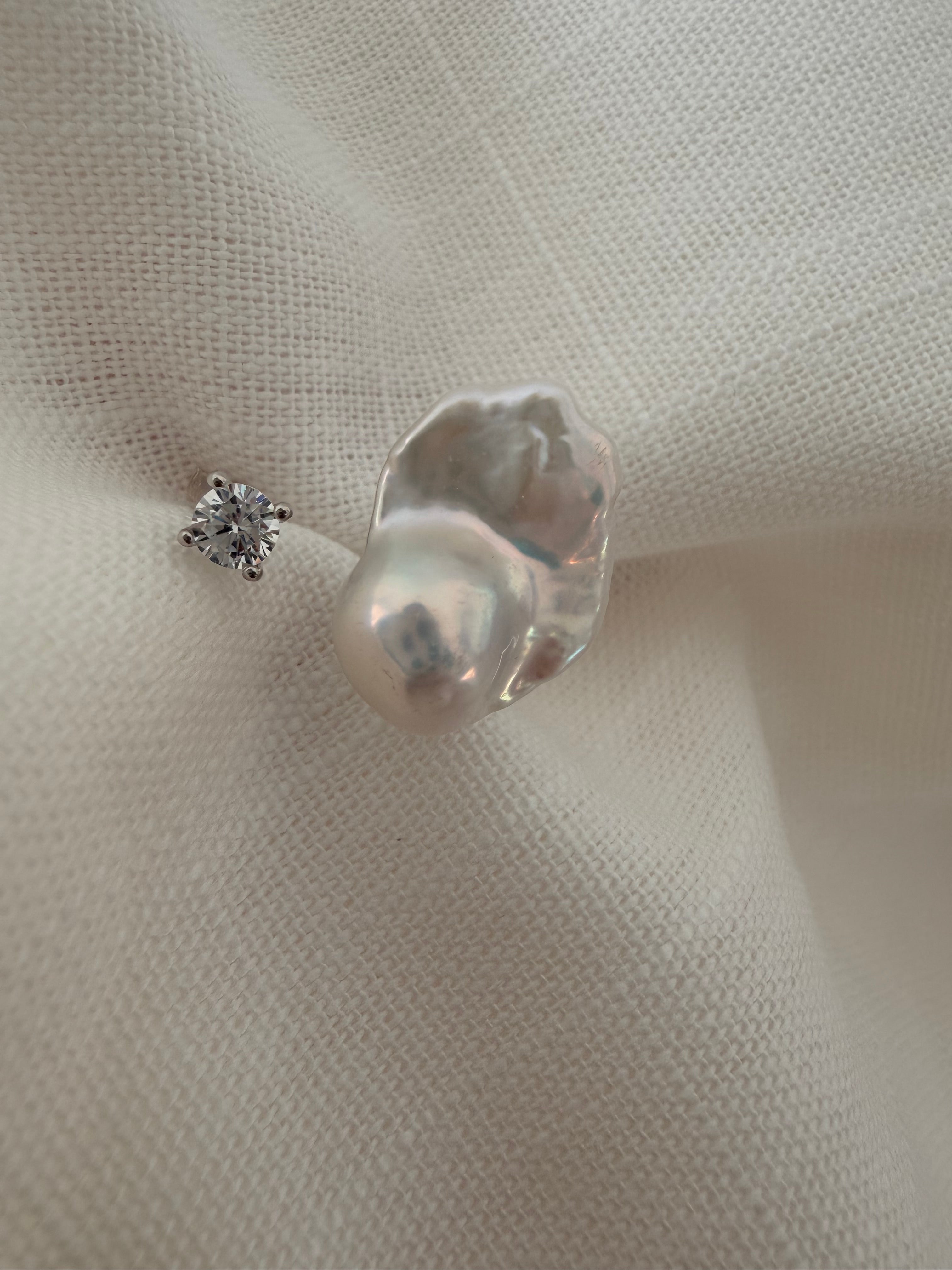 Silk Wave Petite Baroque Ring