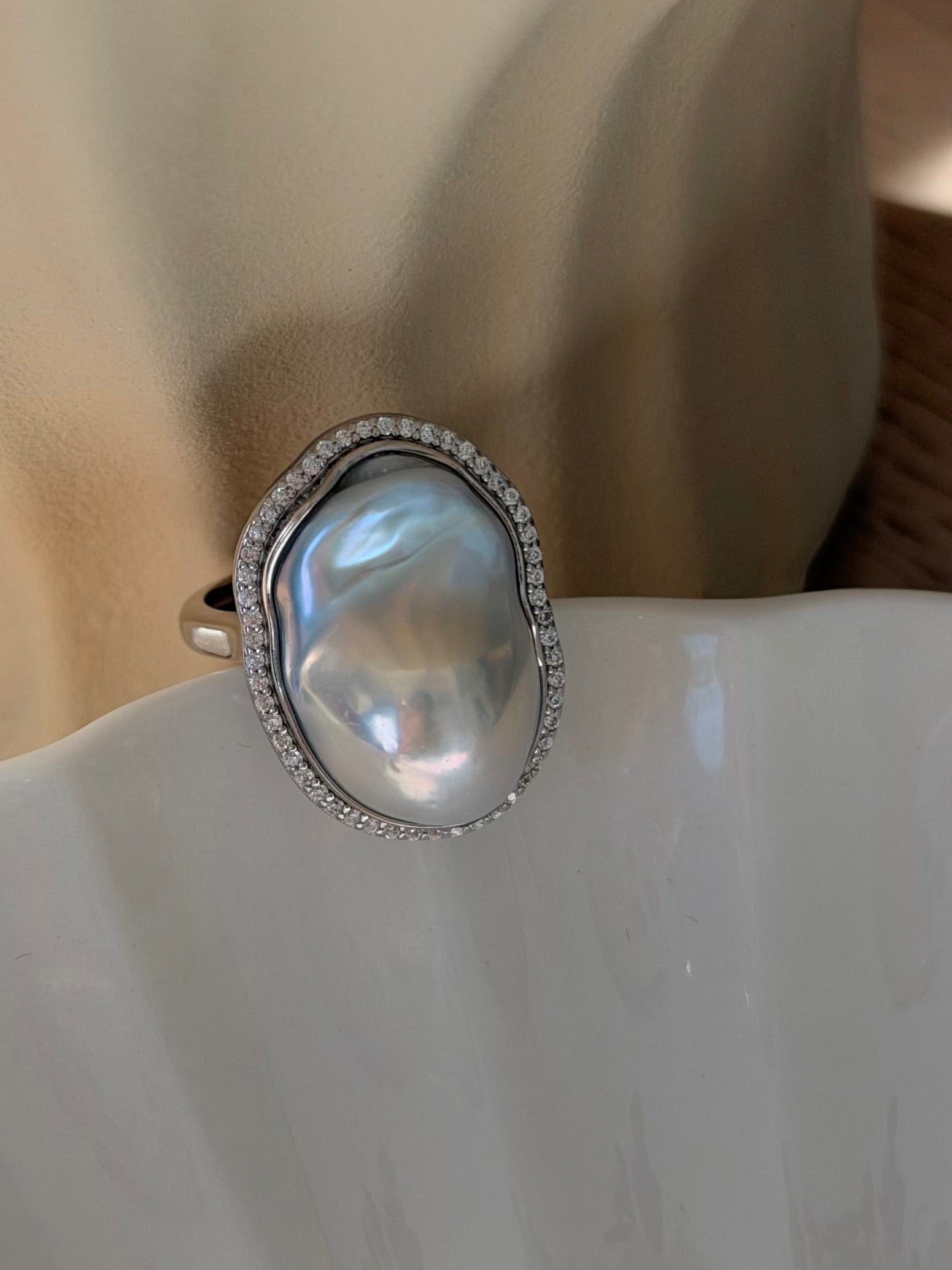 Singular Ring