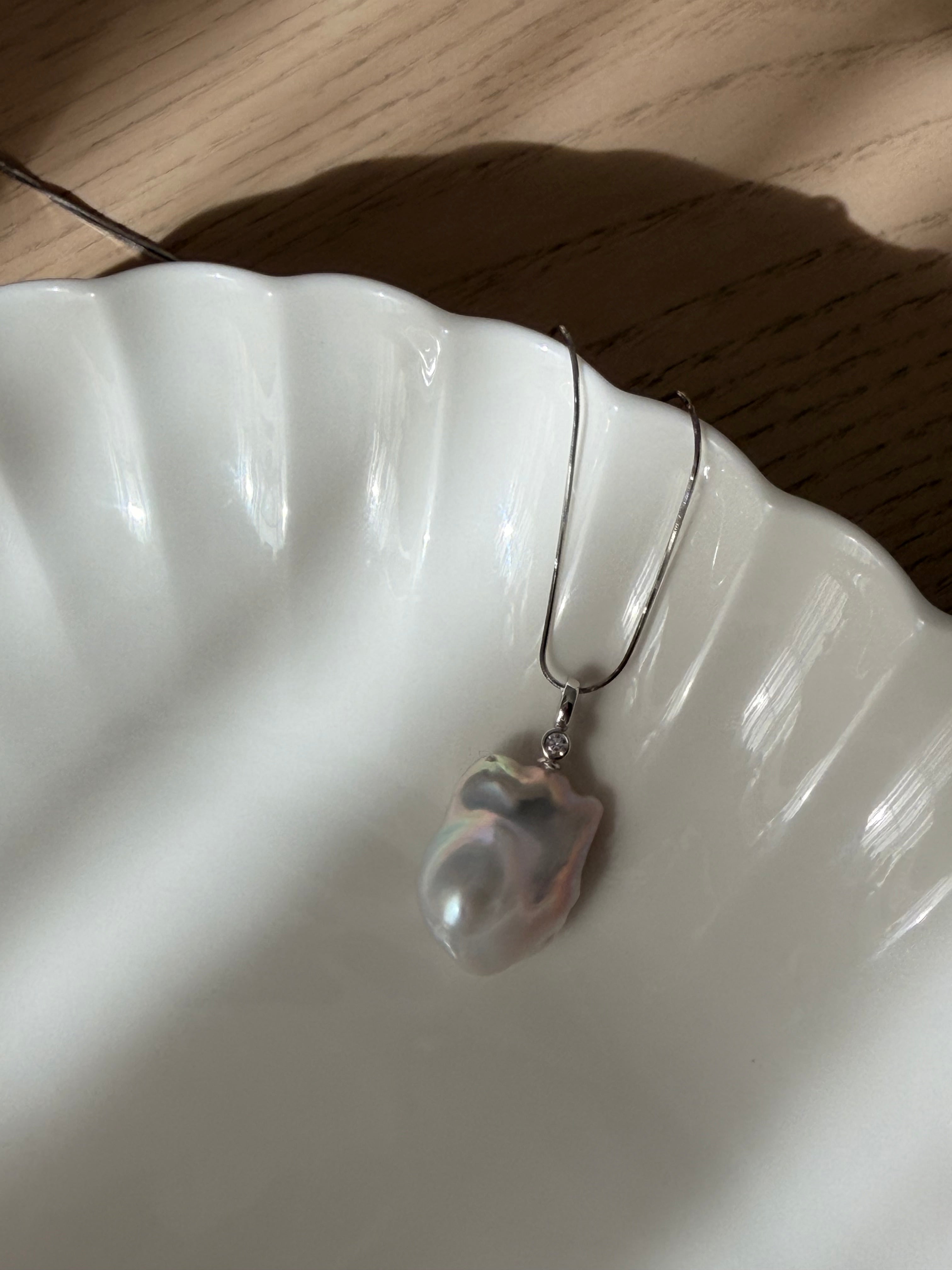 Noma Necklace