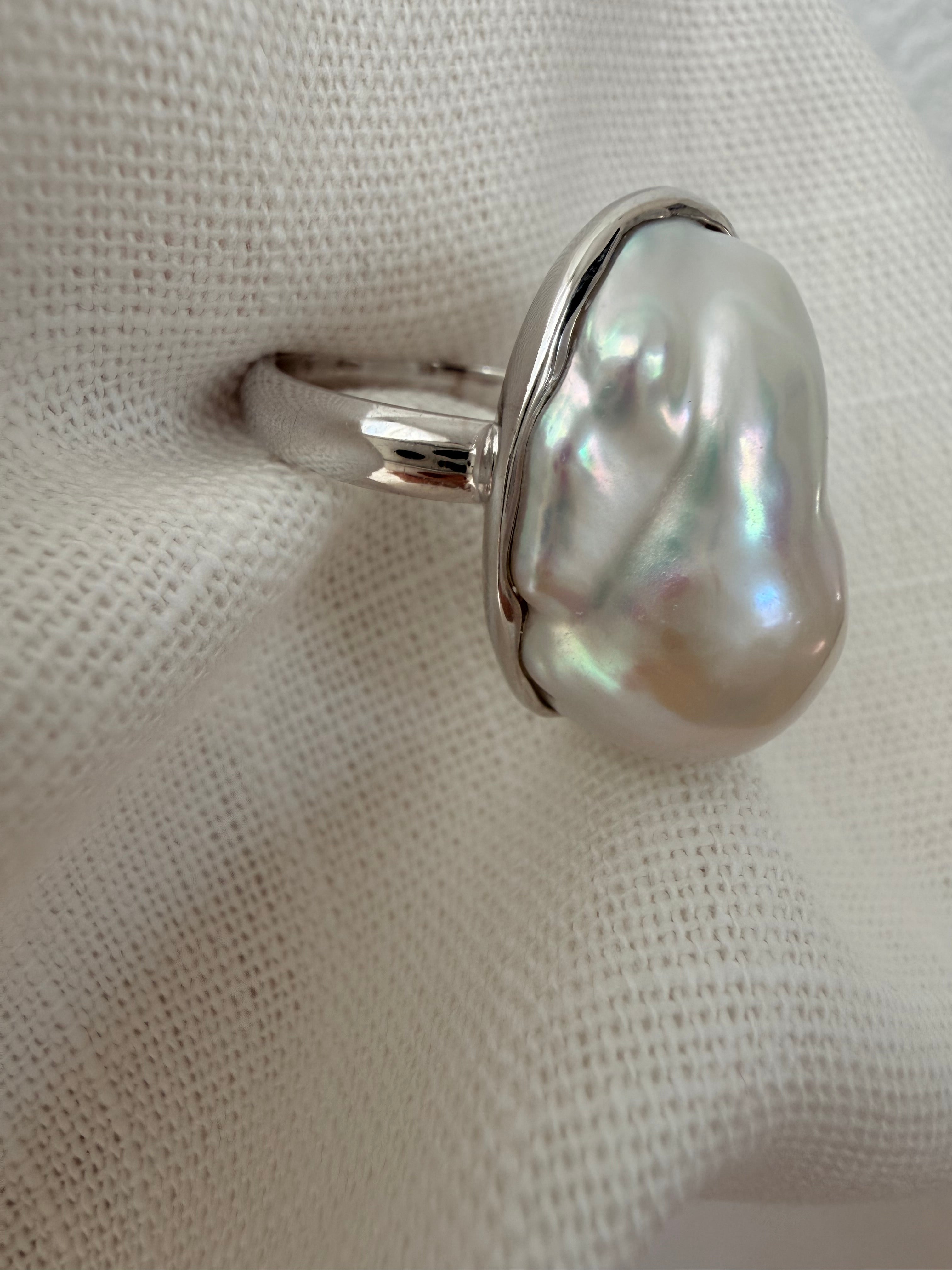 The Aurelia Ring - Freshwater Baroque Pearl
