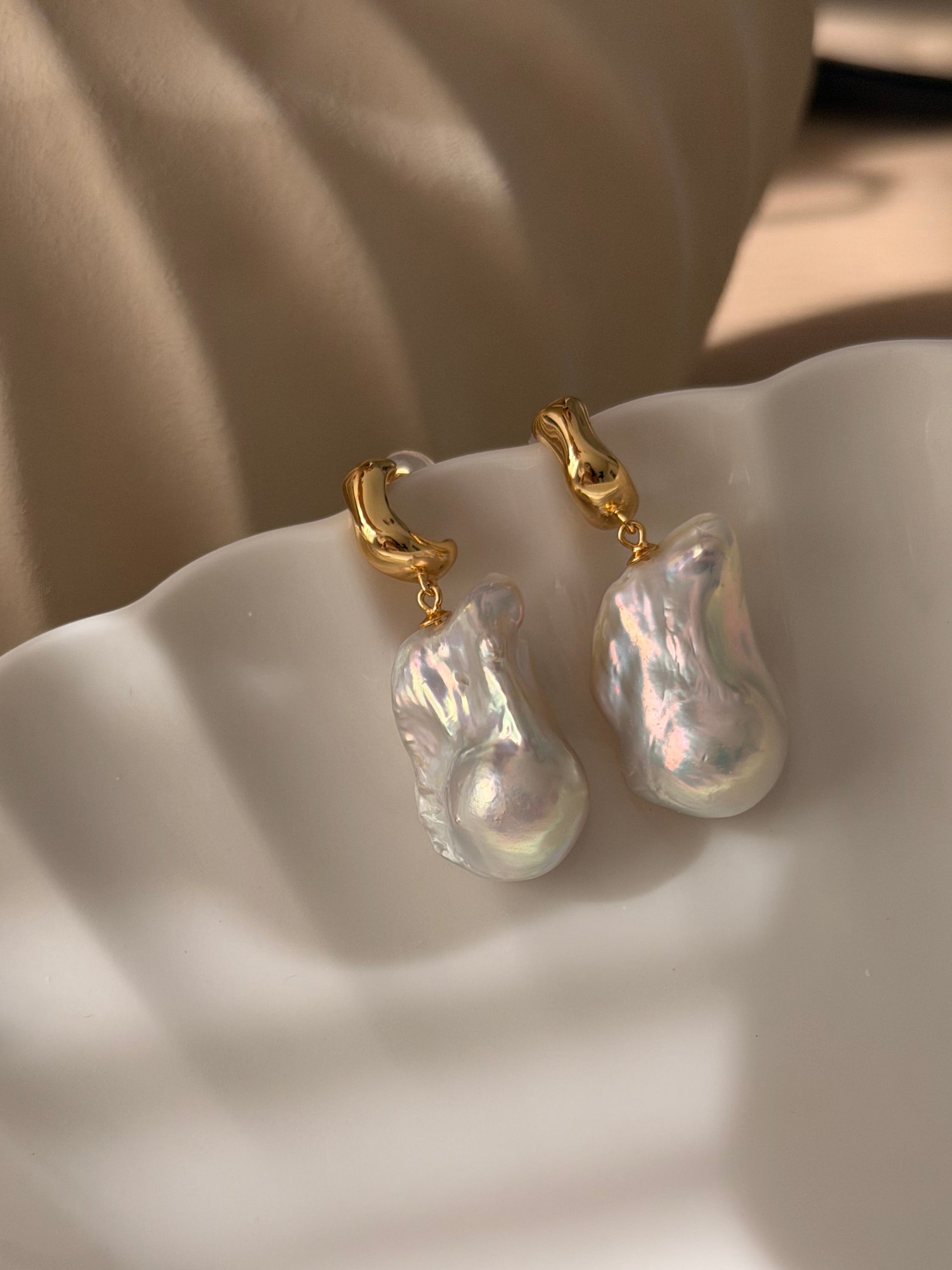 Drift Earrings