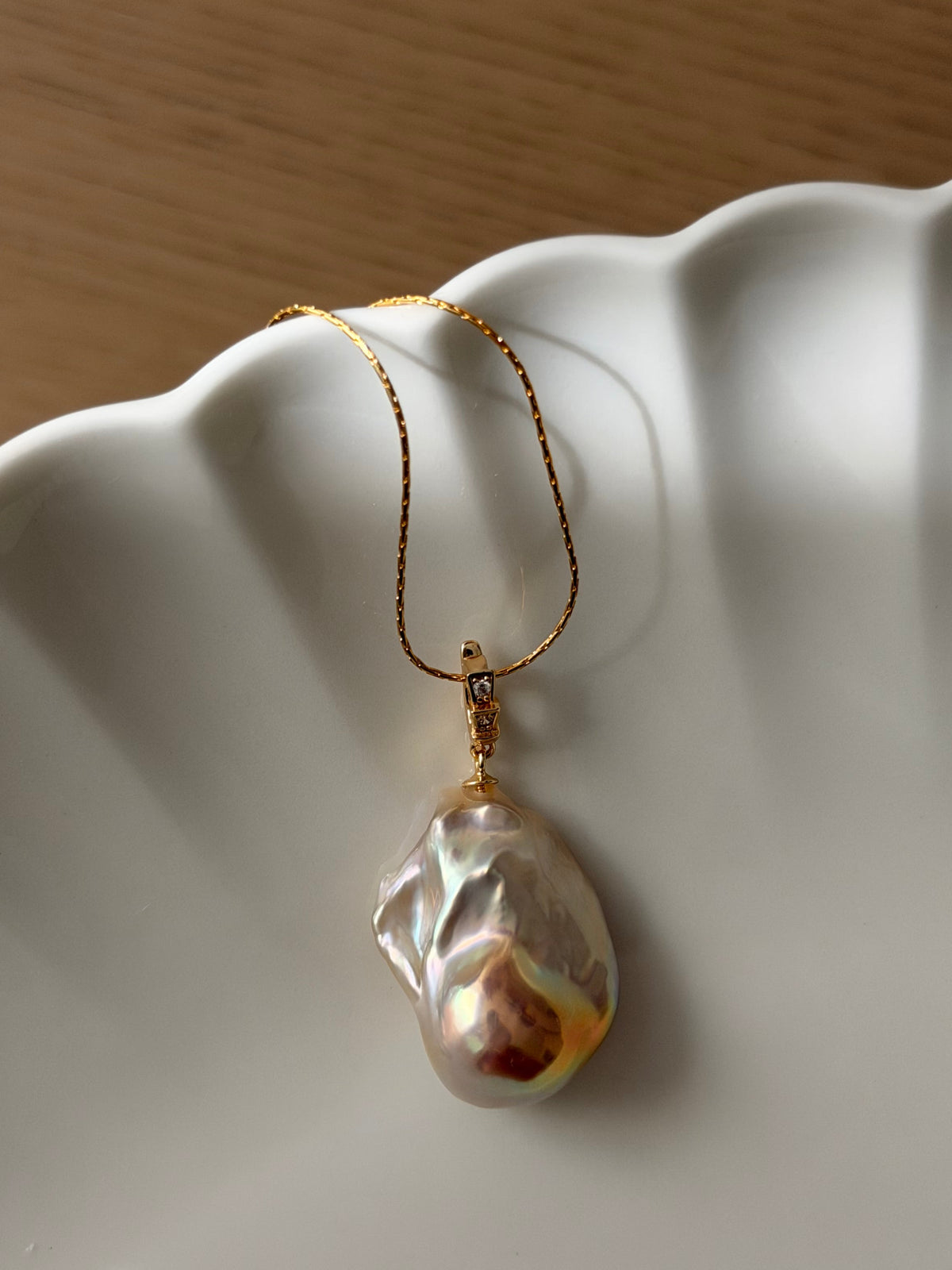 Alba Necklace