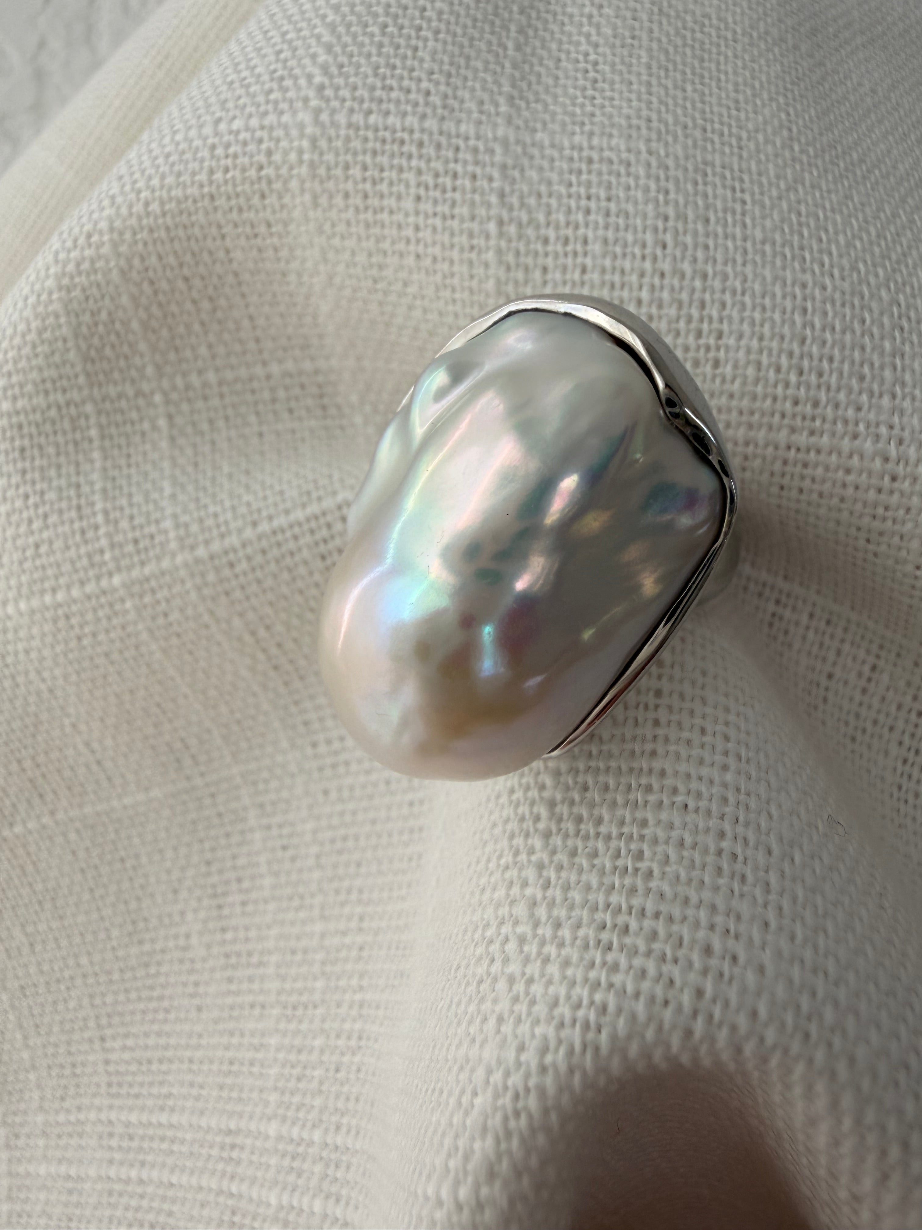 The Aurelia Ring - Freshwater Baroque Pearl