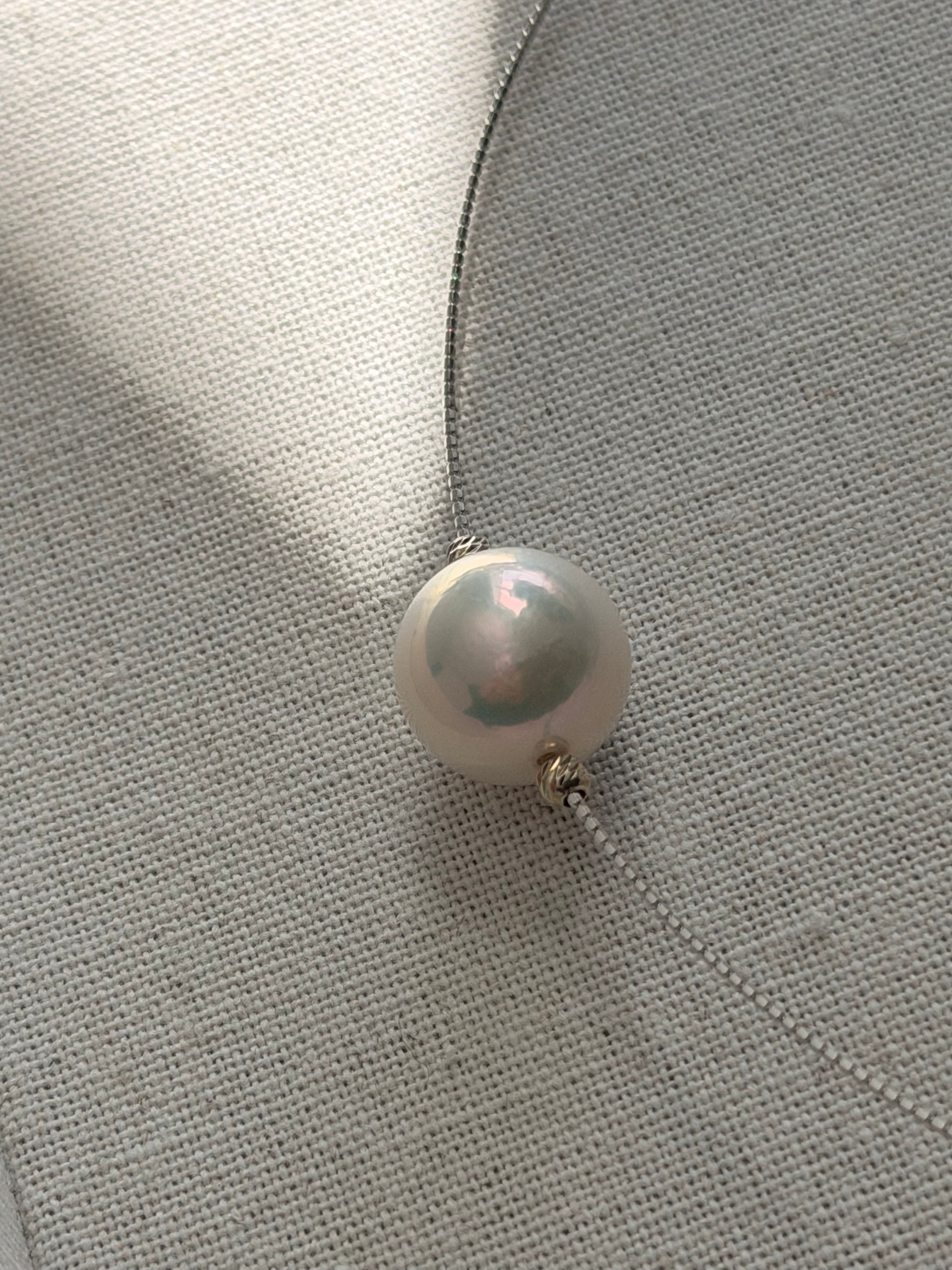 Aurora Sole Collar Necklace