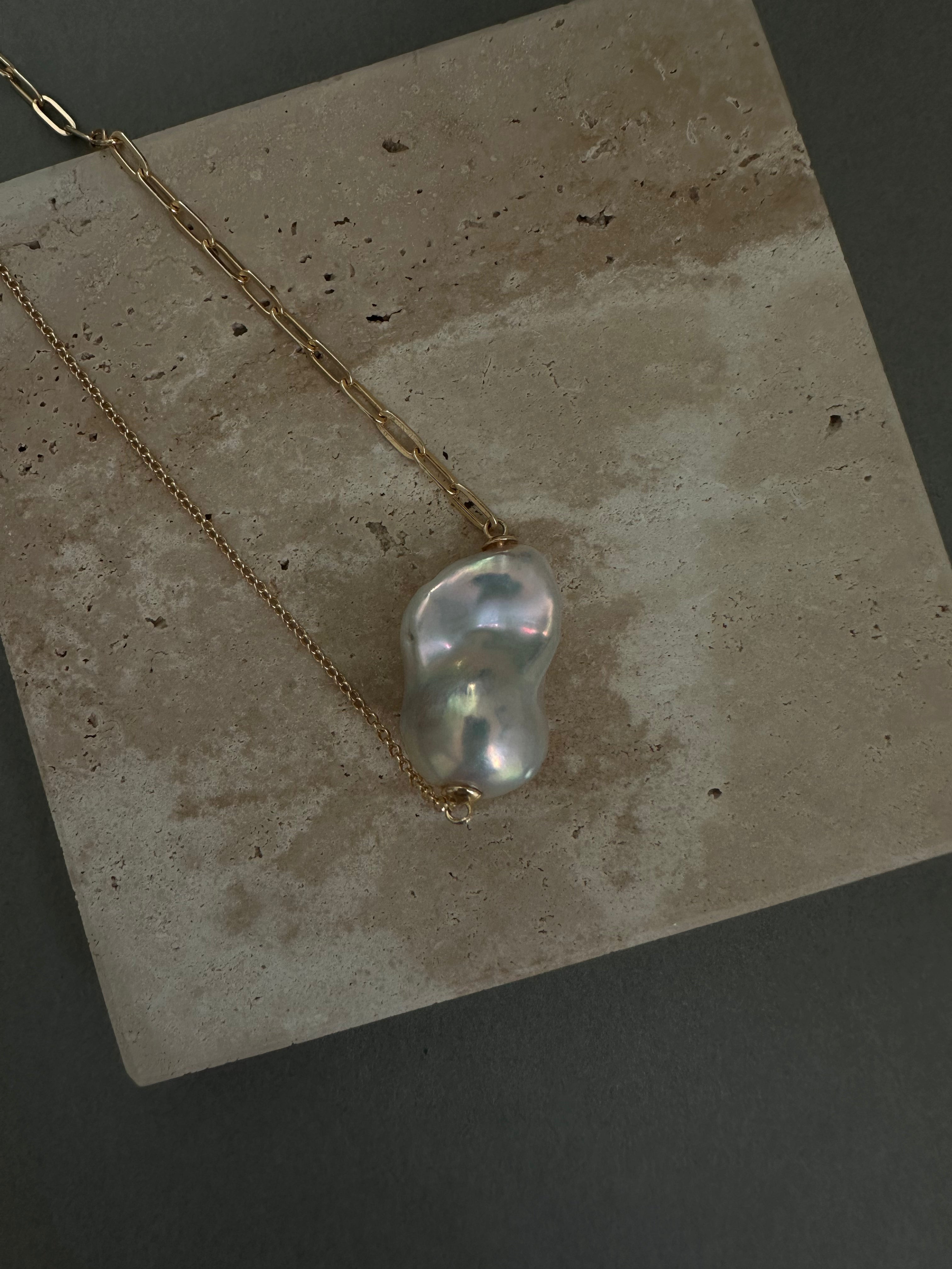 🌙 Aurora’s Promise Necklace