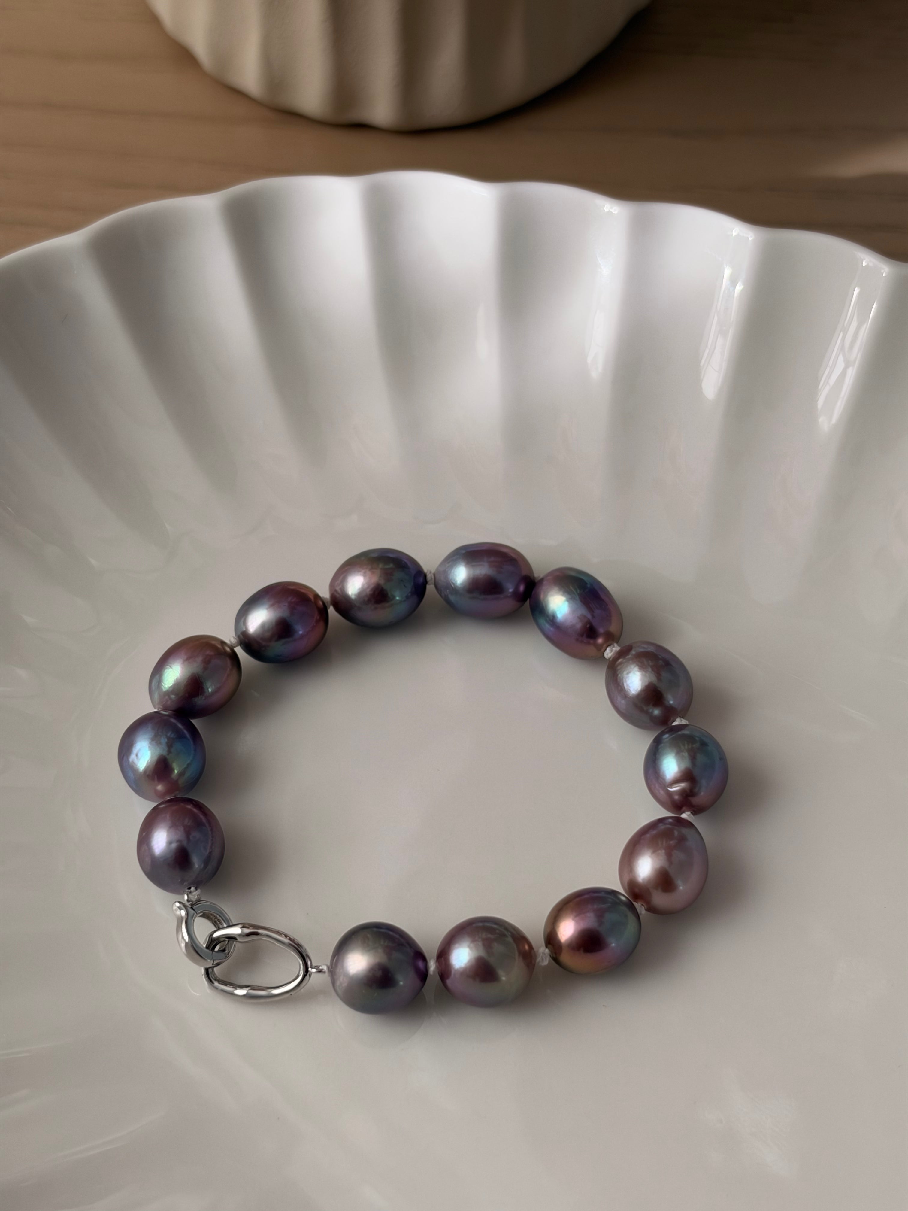 Forma Bracelet