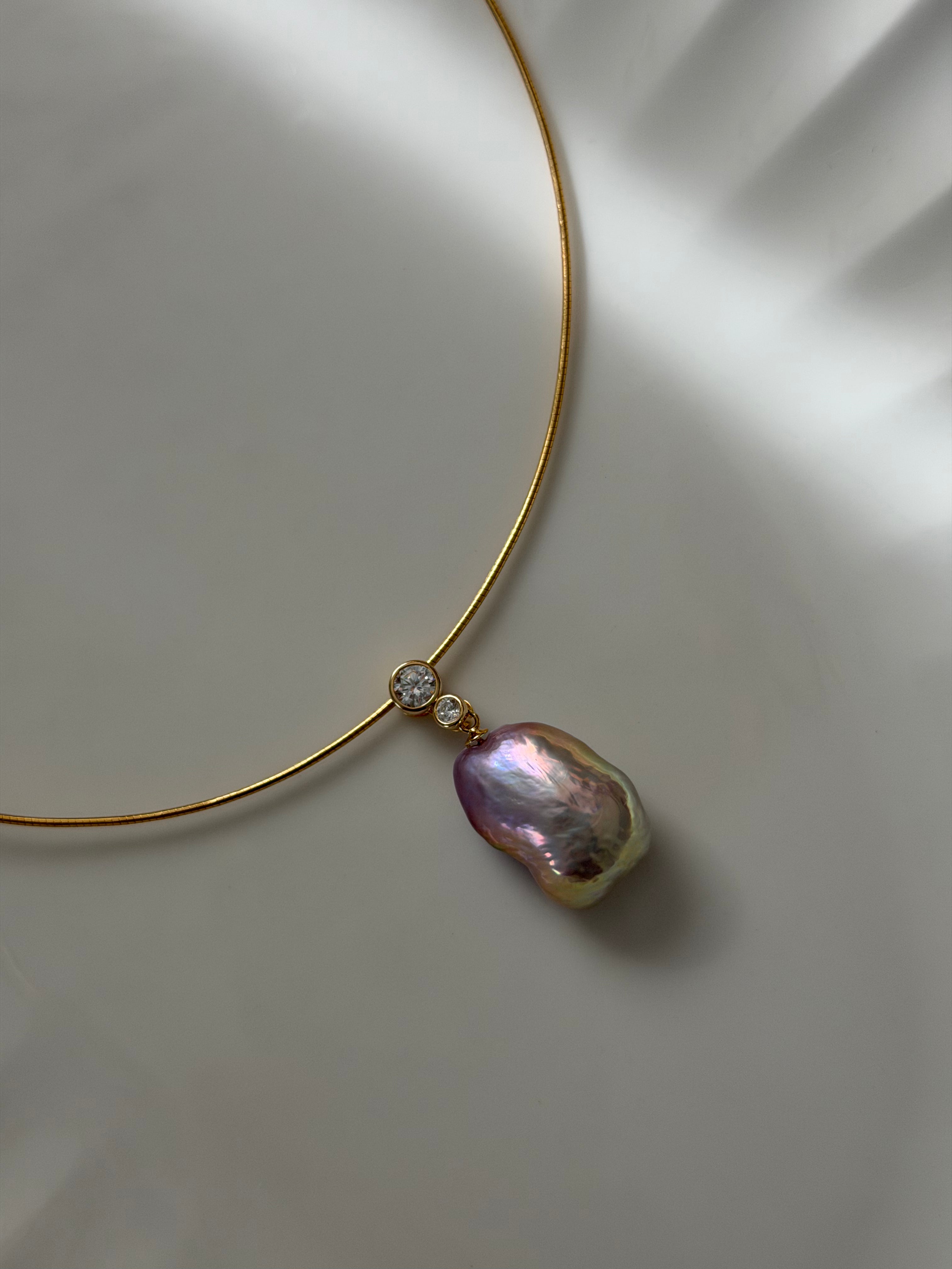 Contour Necklace