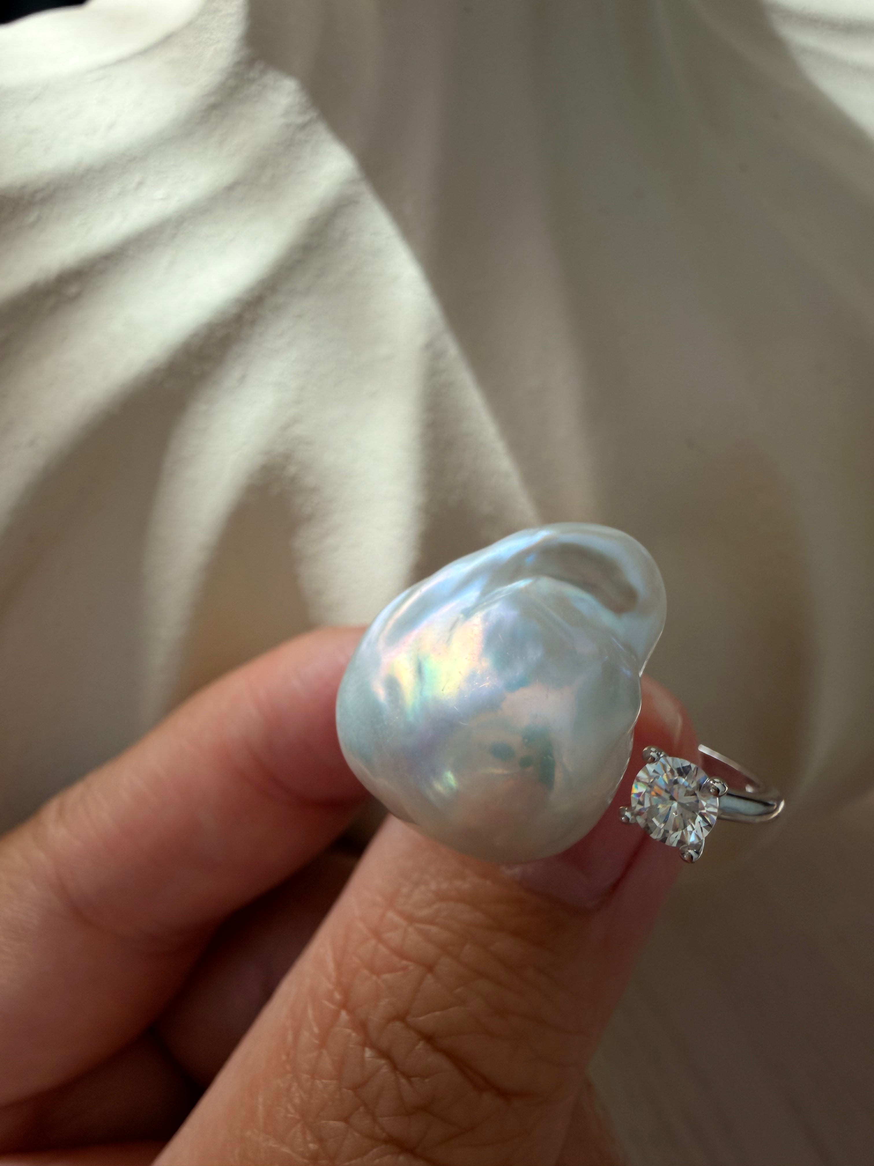 Silk Wave Petite Baroque Ring