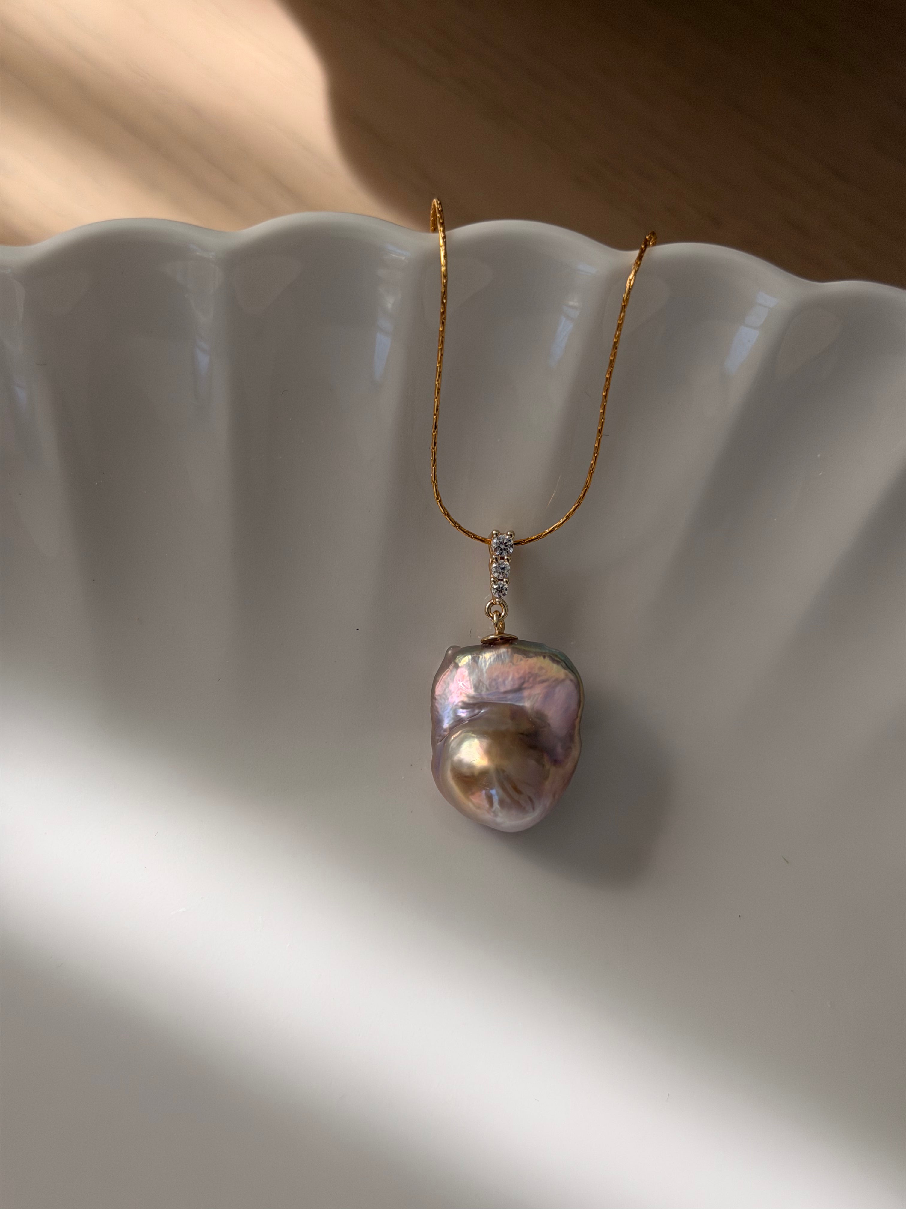 Hush Necklace