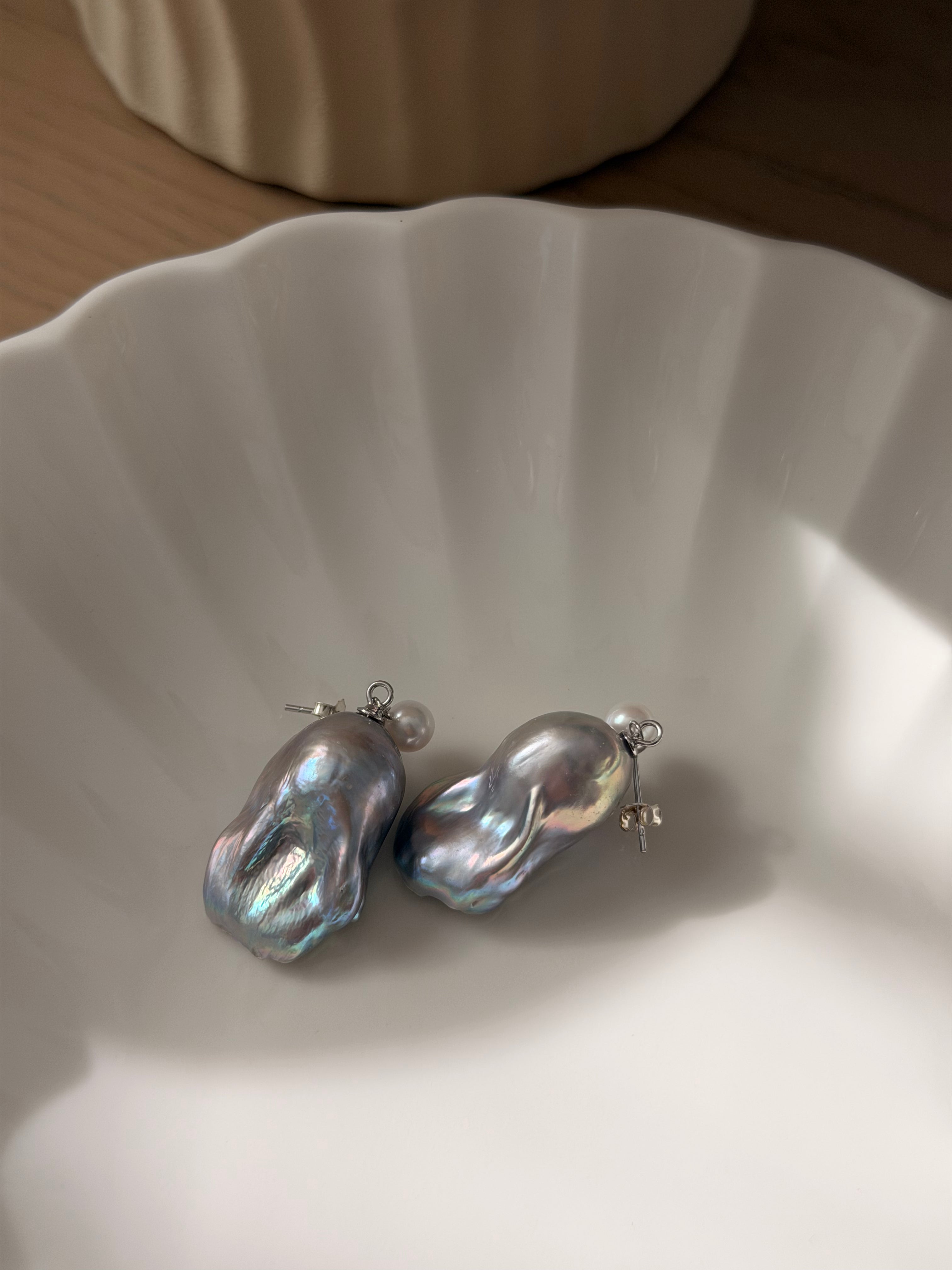 Nocturne Earrings