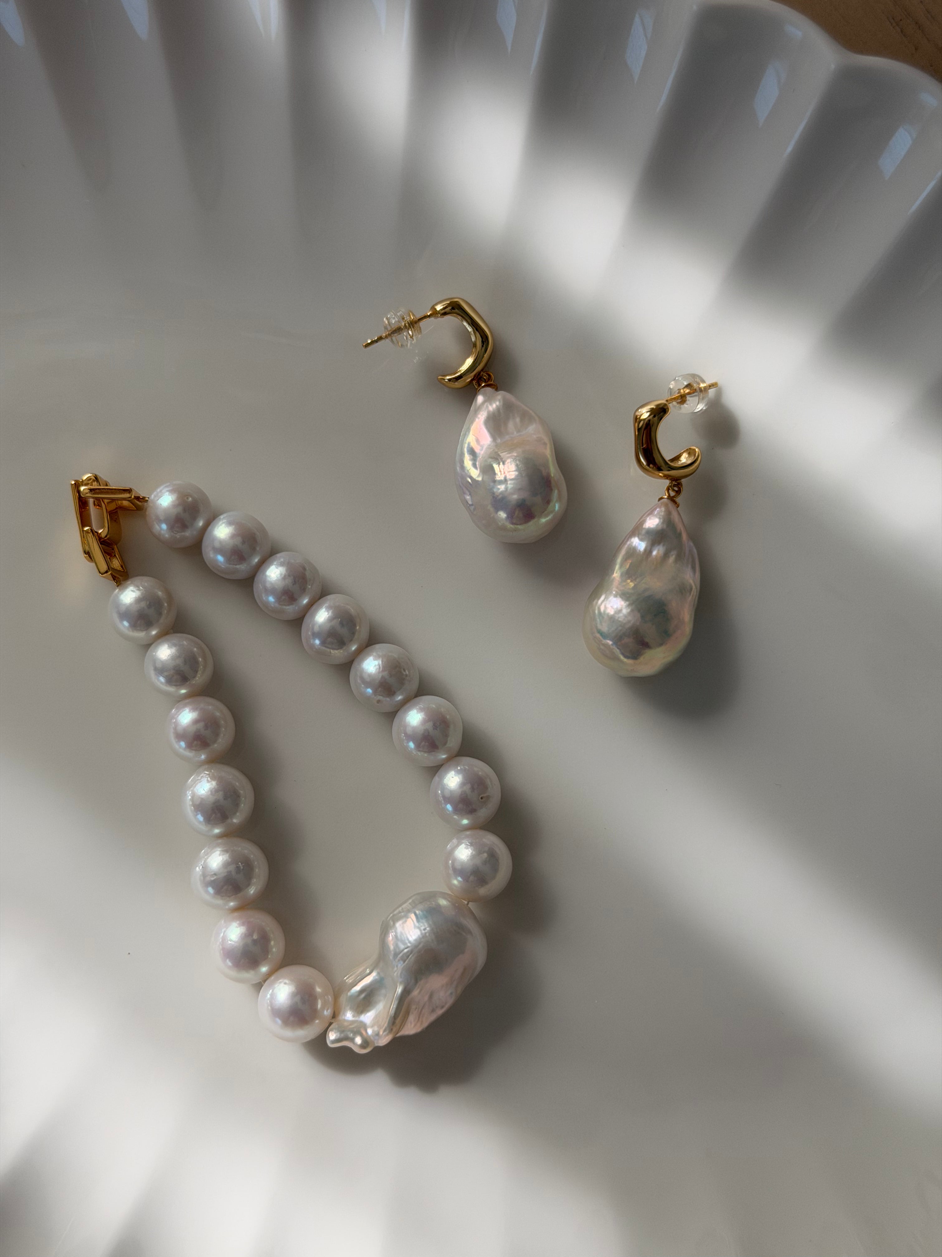Drift Earrings