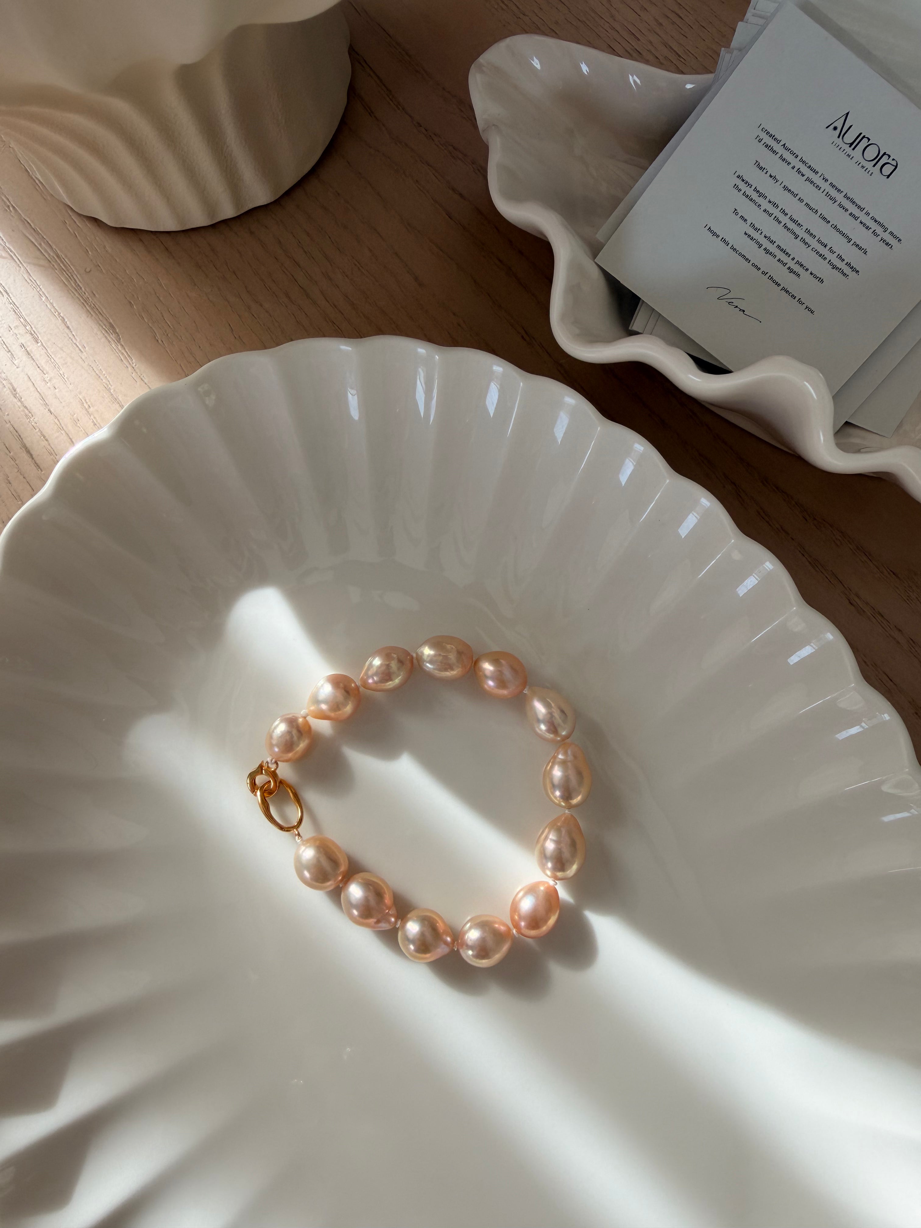 Forma Bracelet