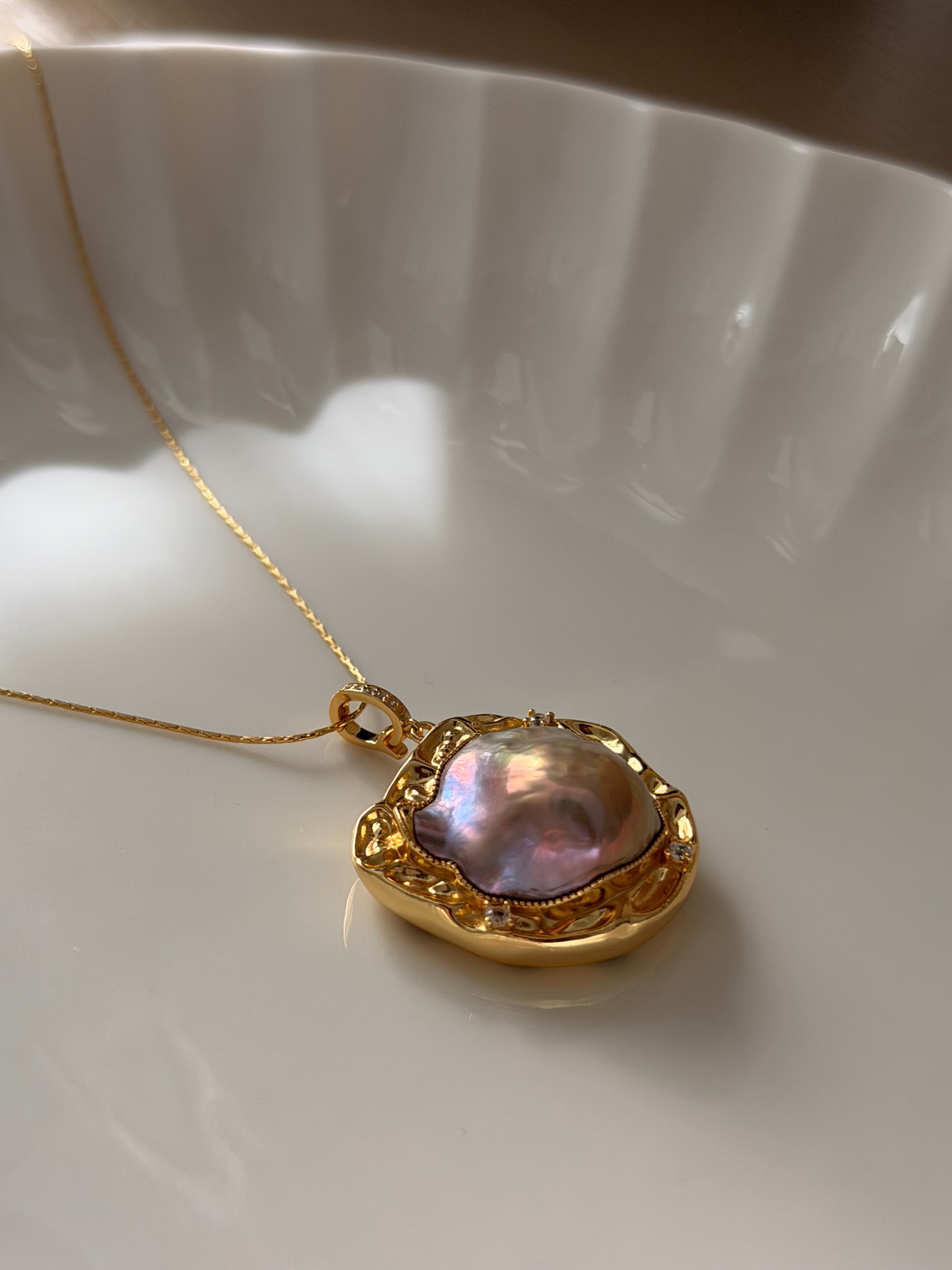 Vale Necklace