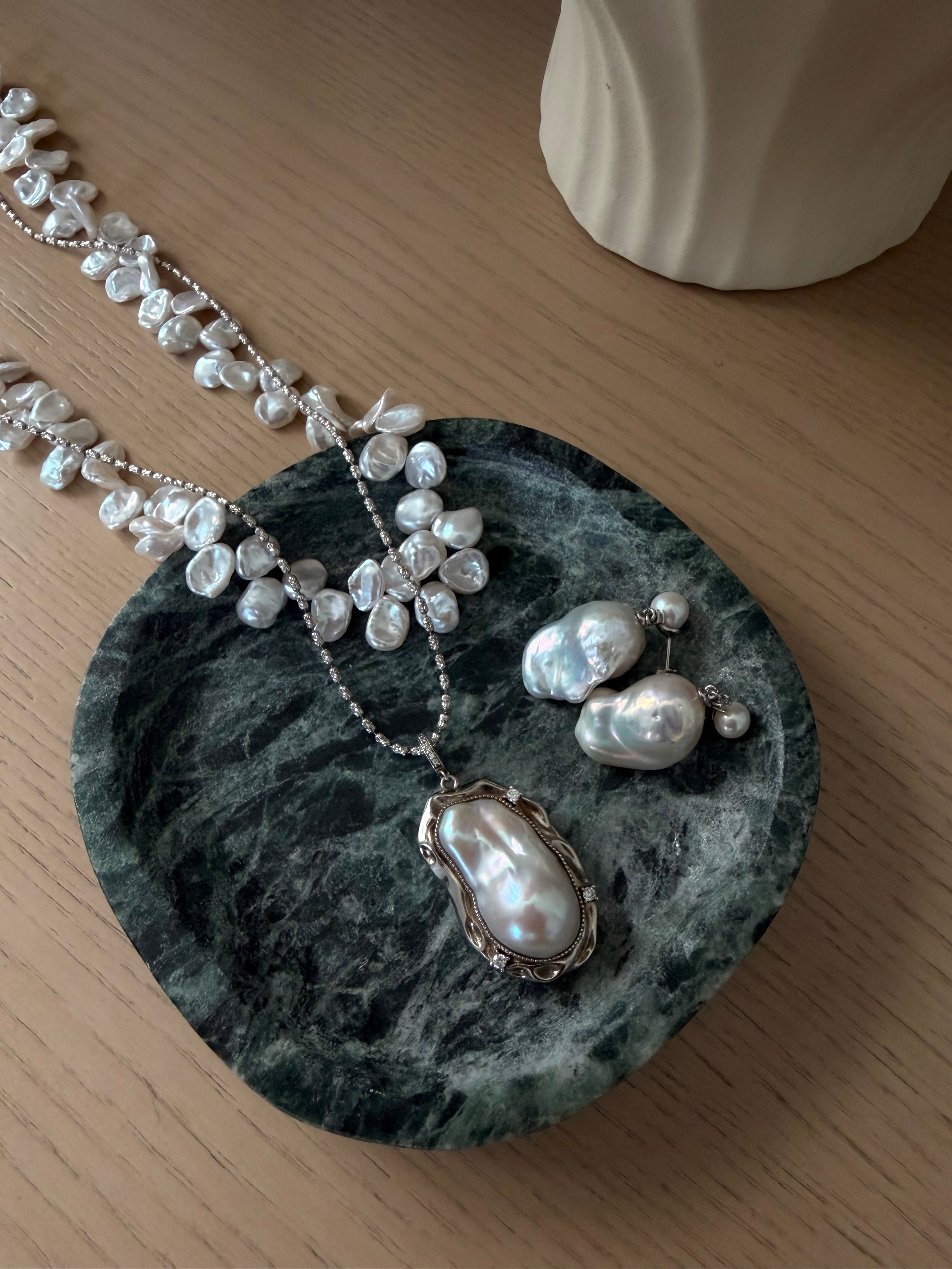 Silver Tide Necklace