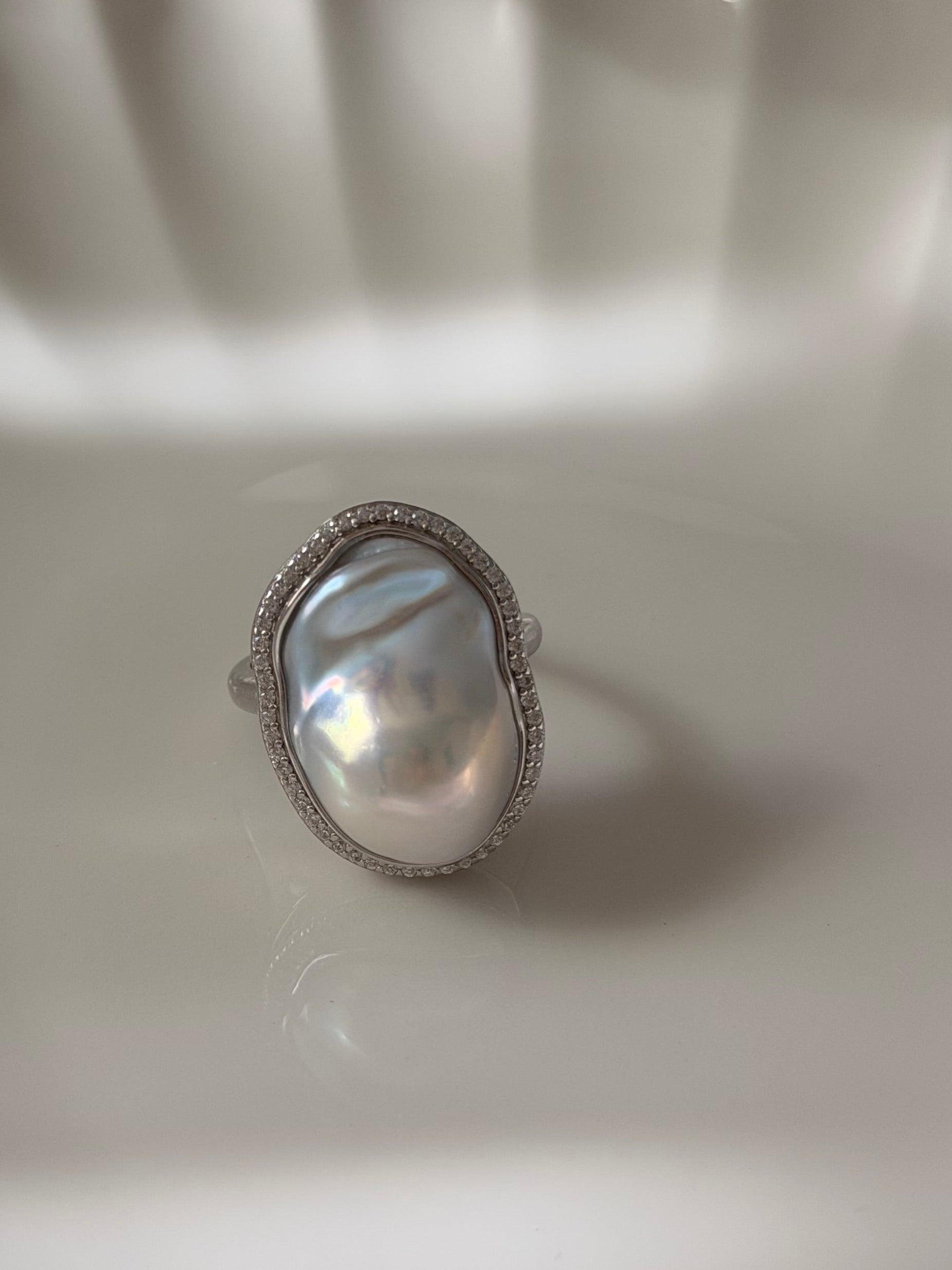 Singular Ring