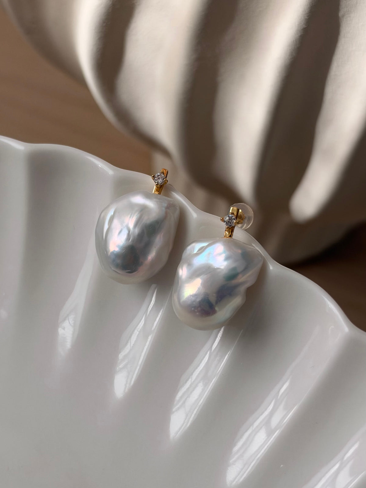 Quiet Form Stud Earrings