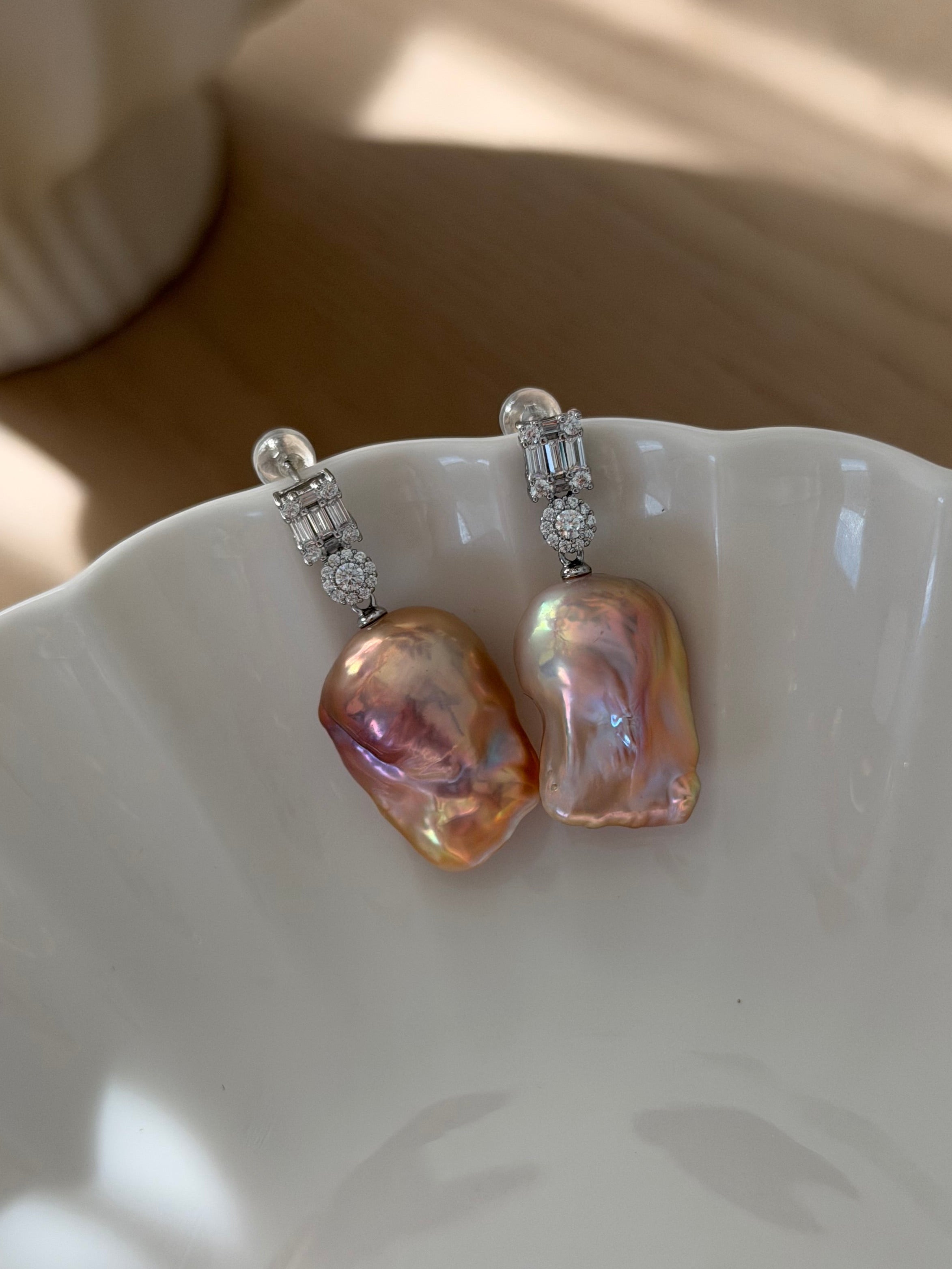Solenne Earrings