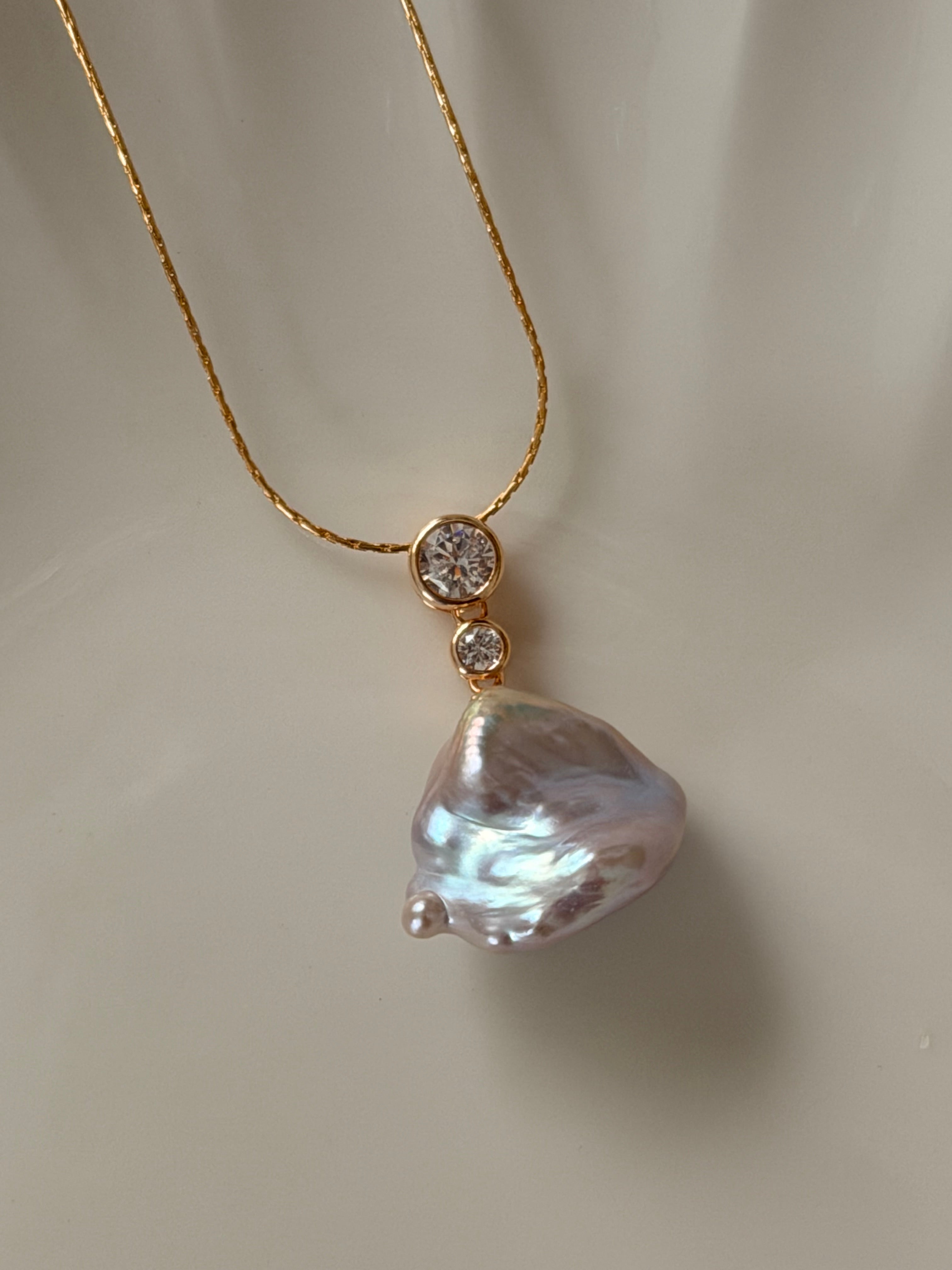 Petal Glow Necklace