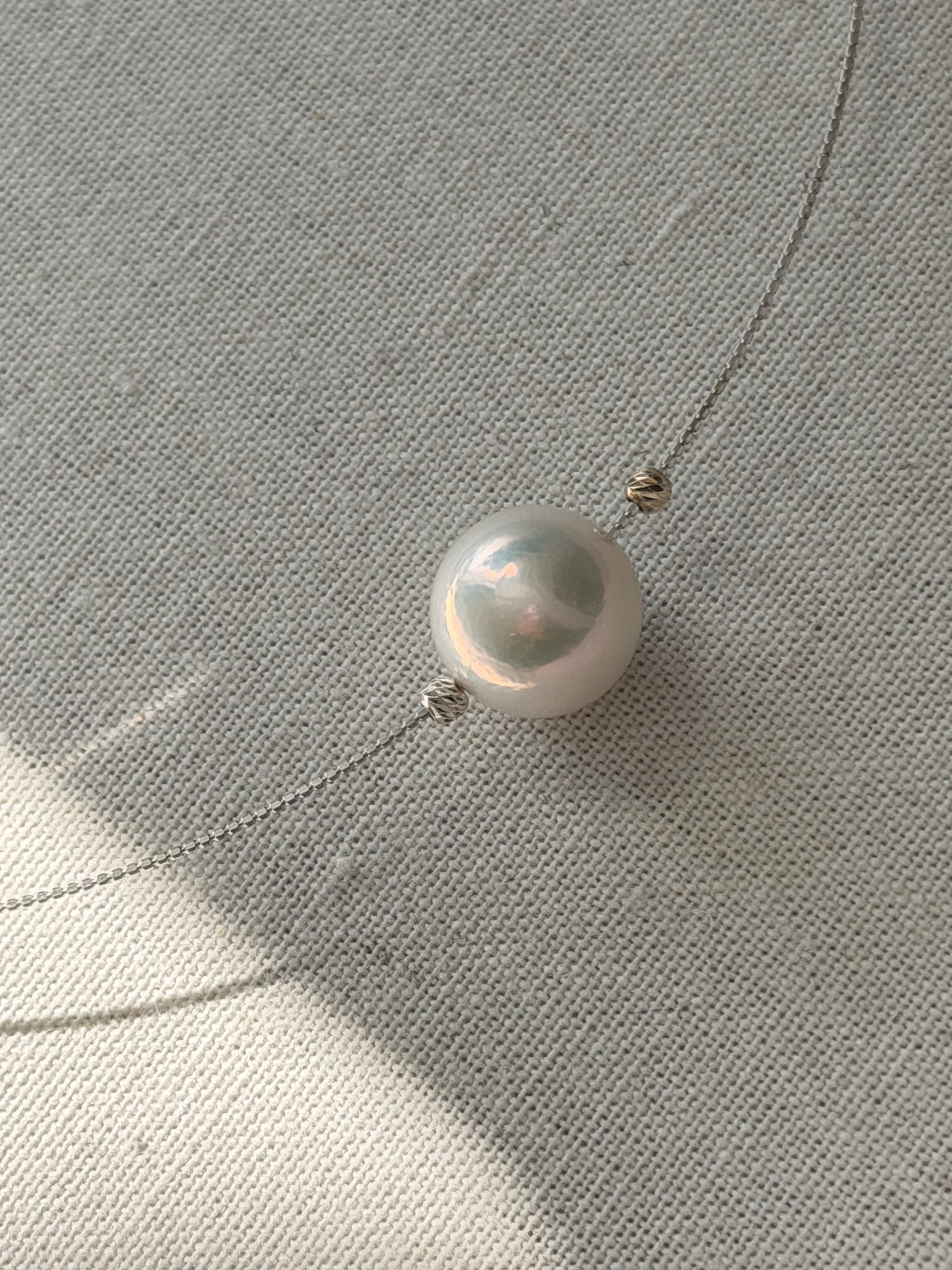 Aurora Sole Collar Necklace