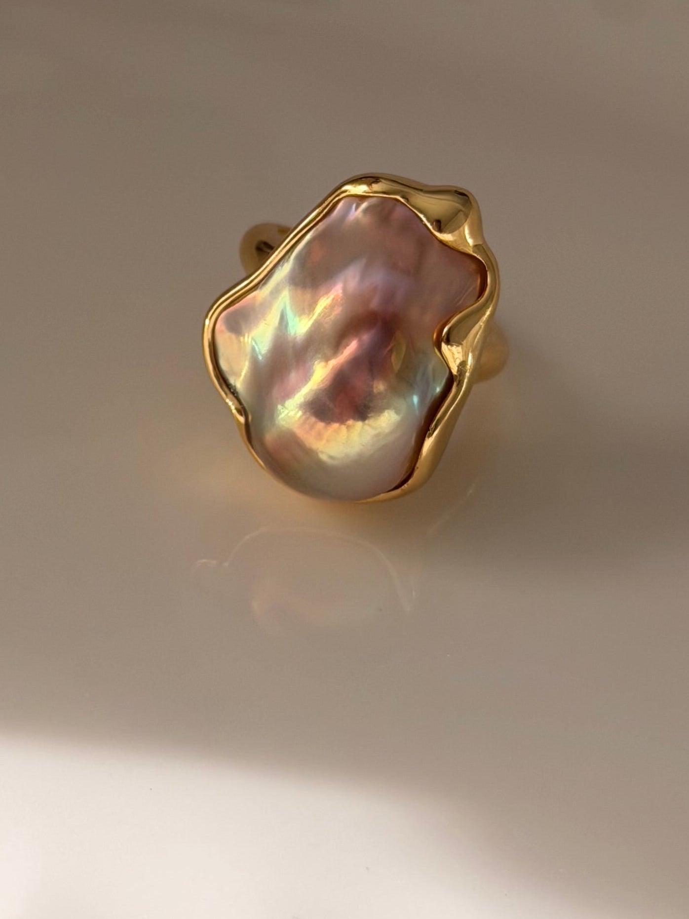 Aurora Lucent Ring