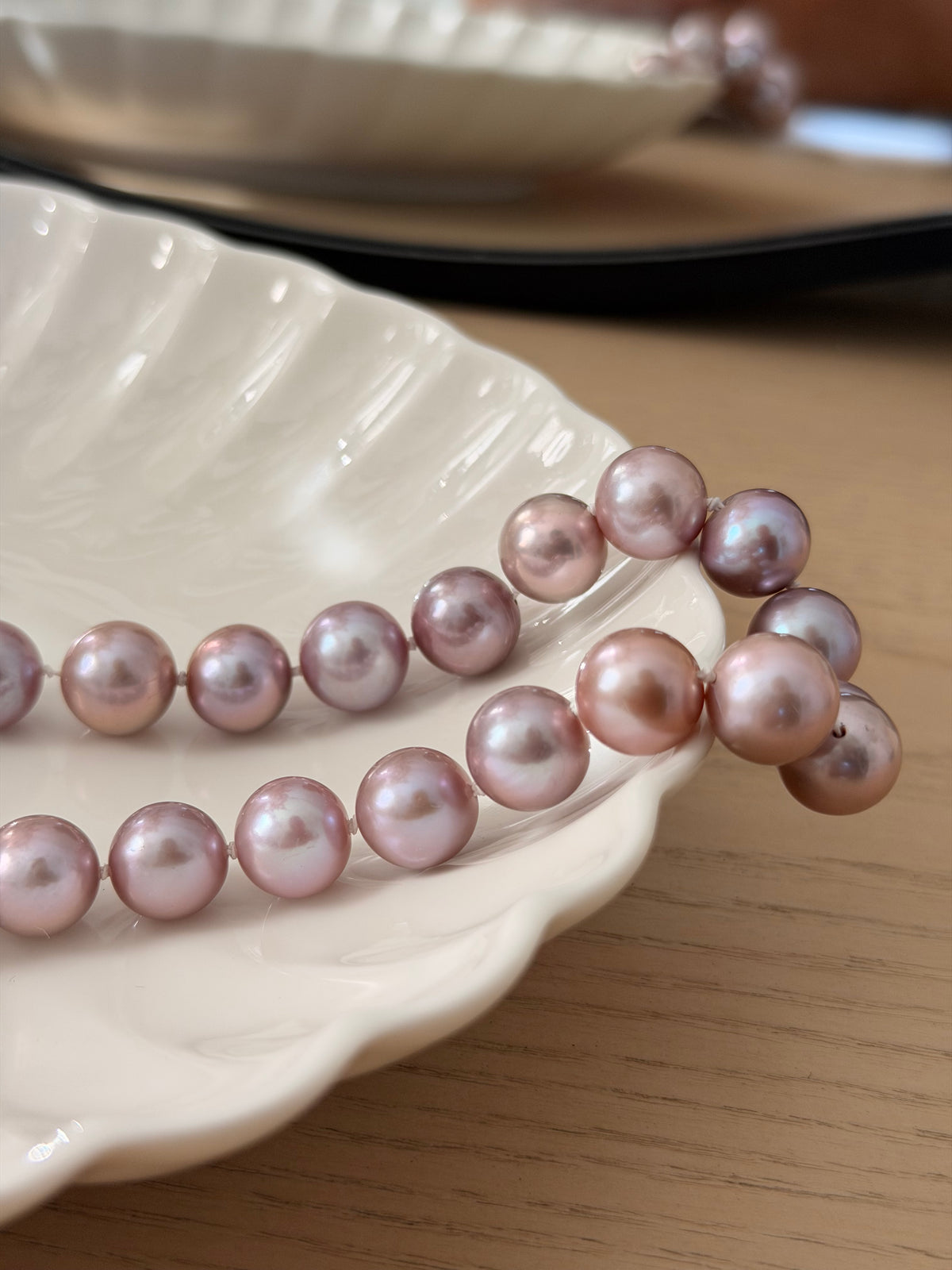 Lumi Necklace — Milky Lavender