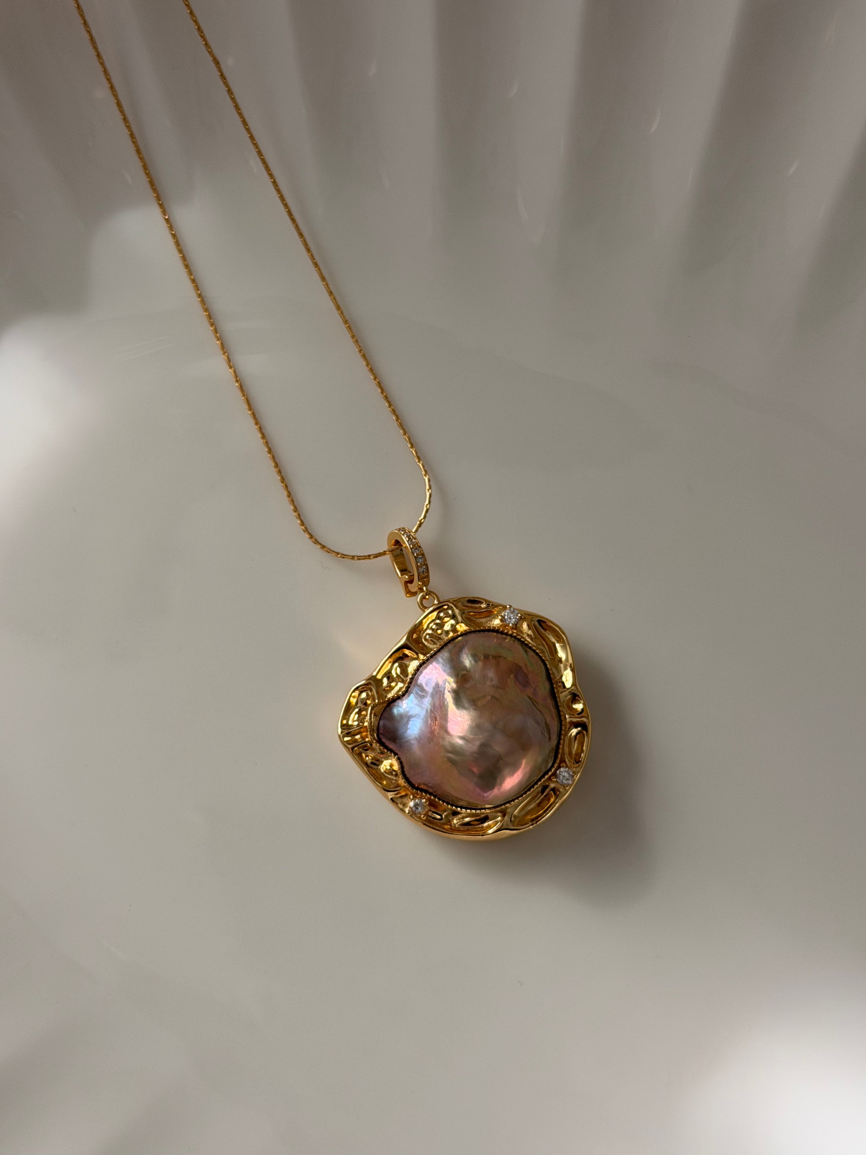 Vale Necklace