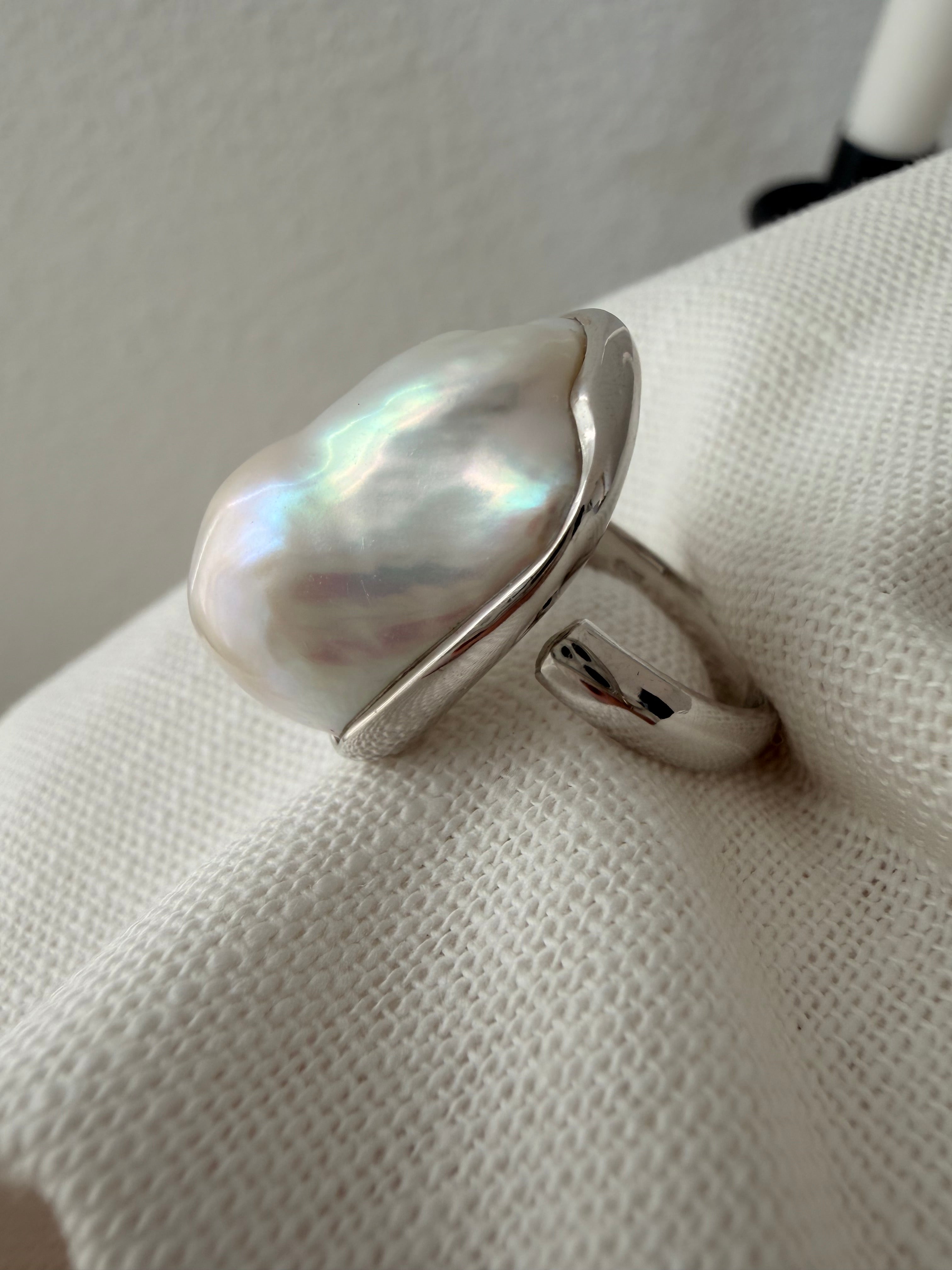 The Aurelia Ring - Freshwater Baroque Pearl