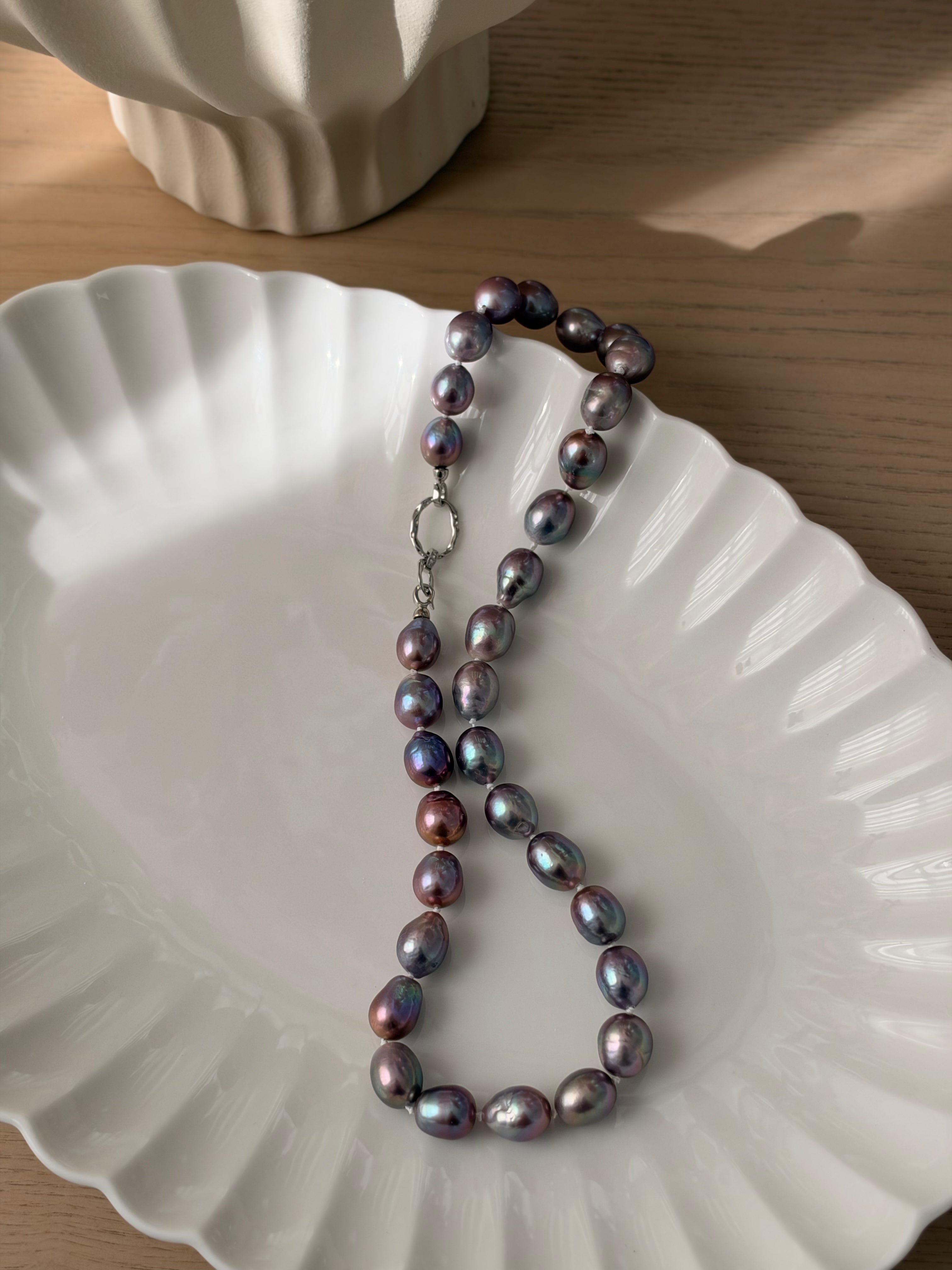 Forma Necklace
