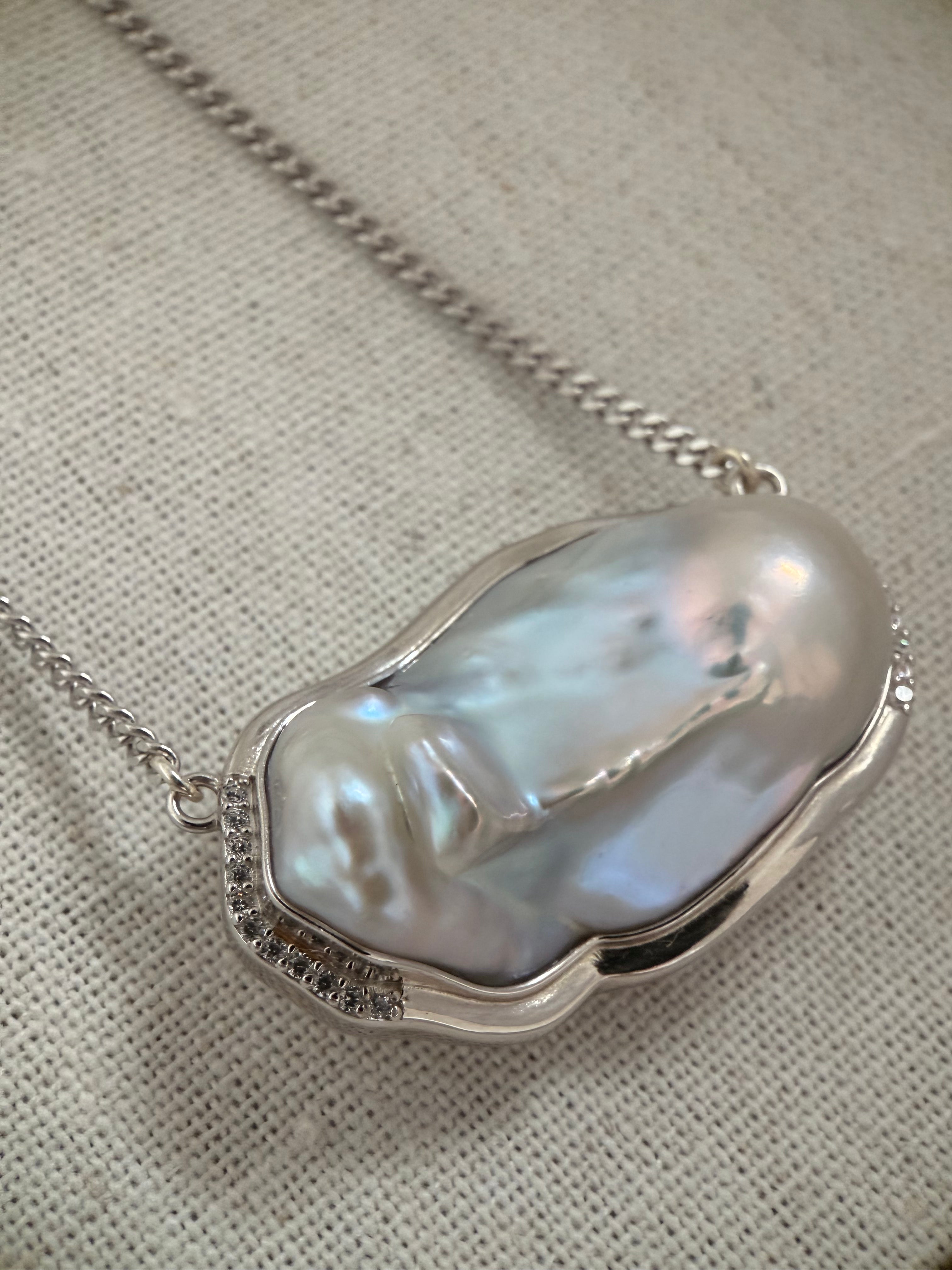 Sculpted Light– Collector’s Edition