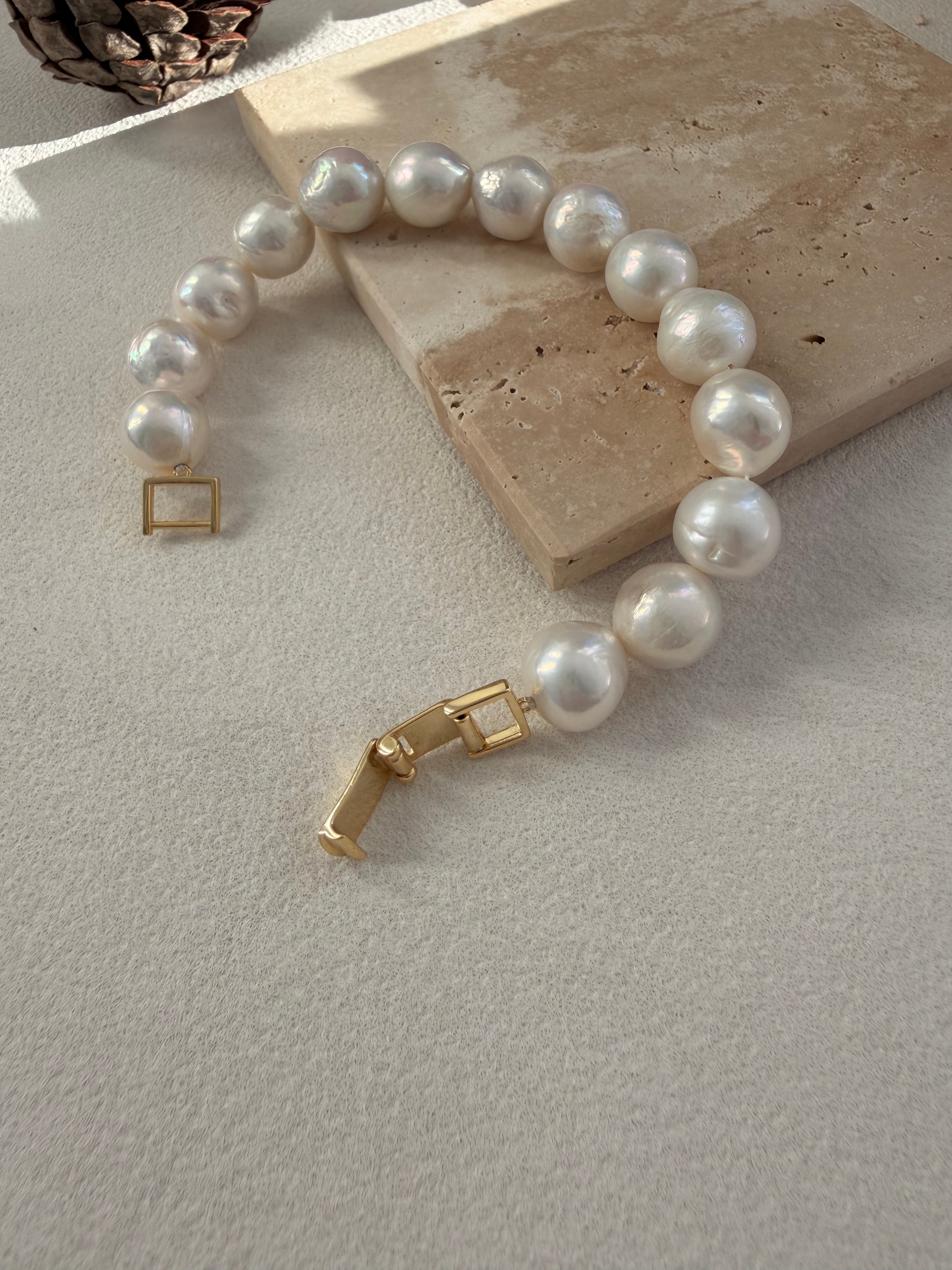 Crystal Sugar Baroque Pearl Bracelet