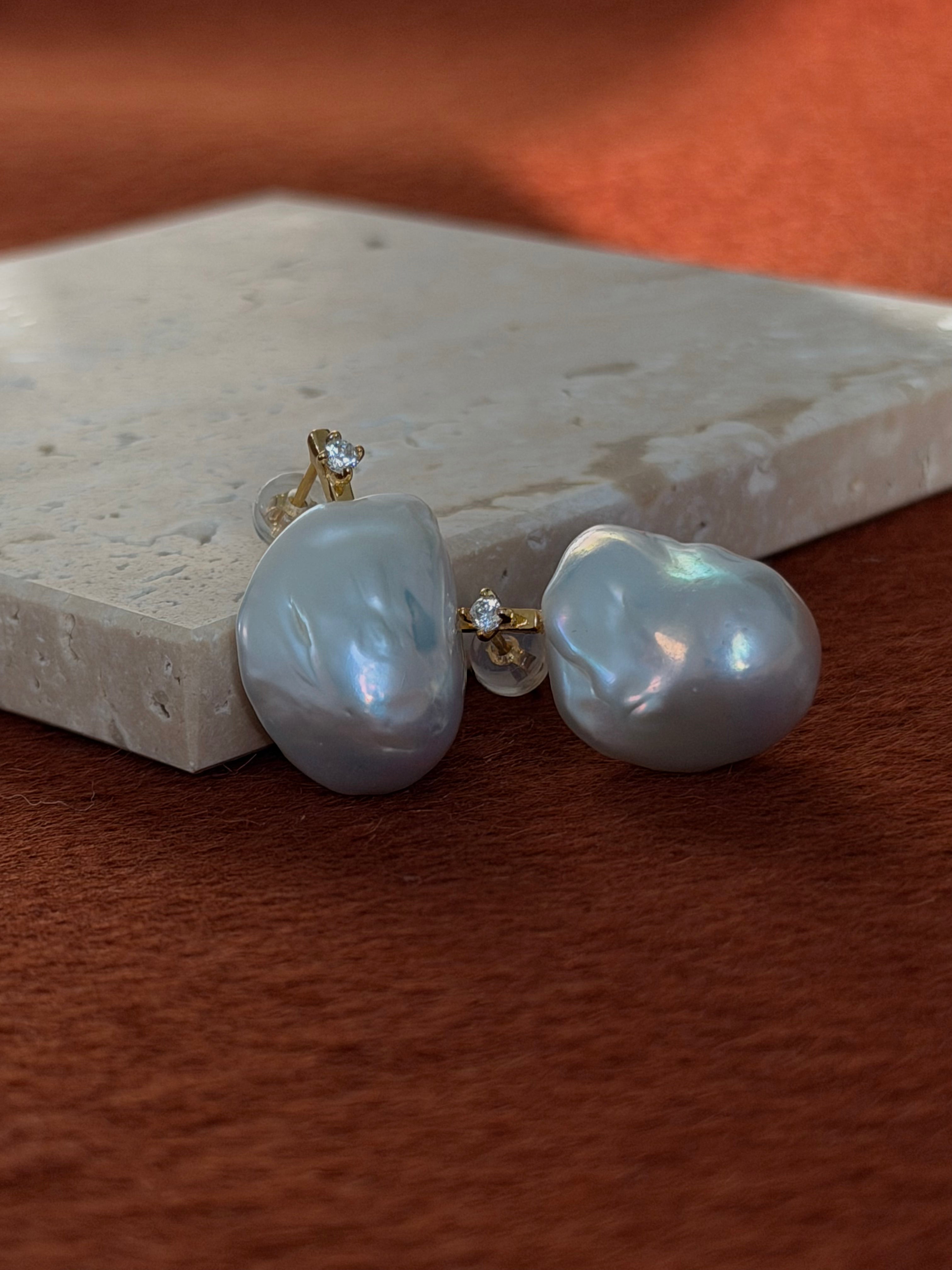 Quiet Form Stud Earrings