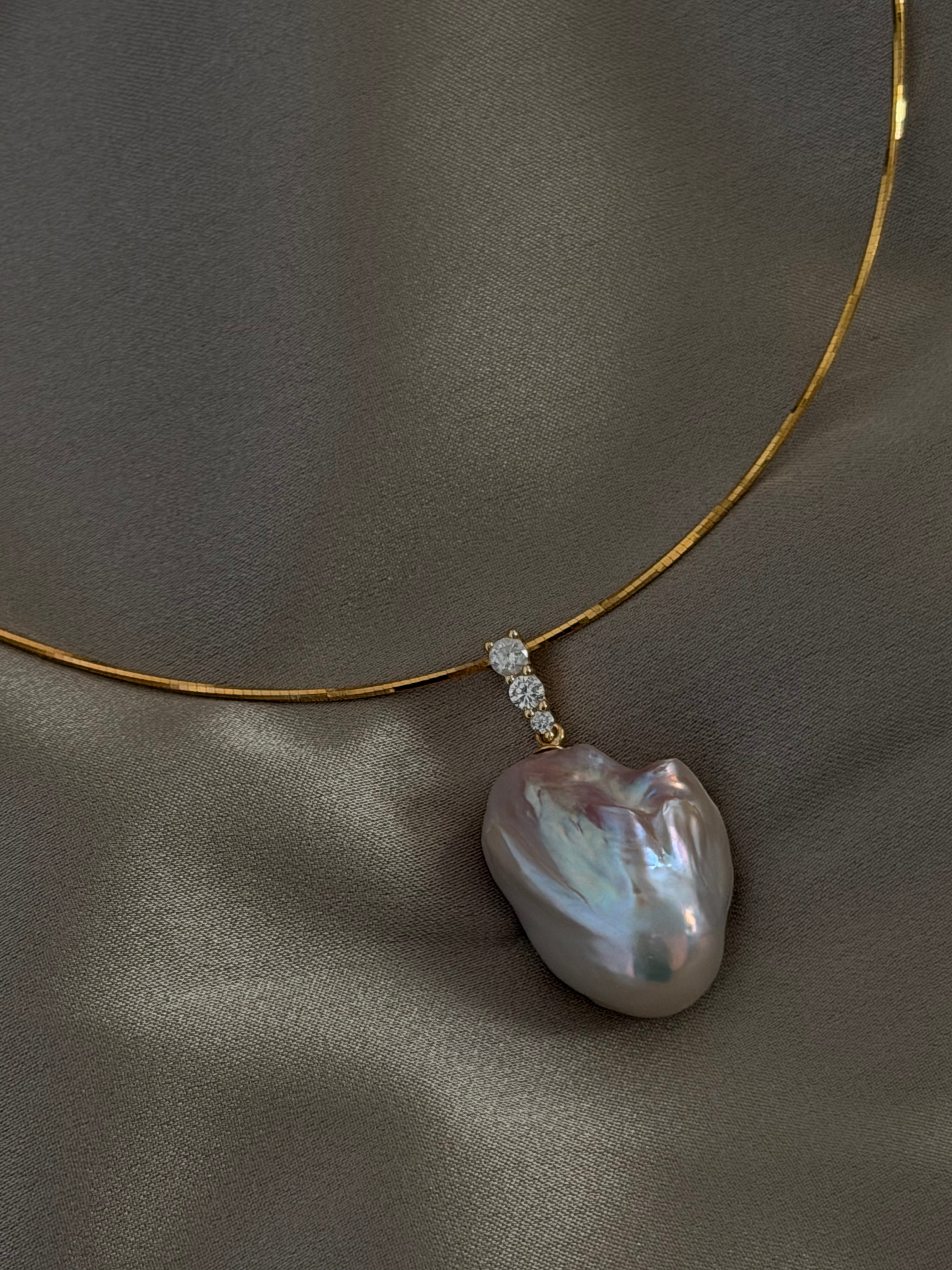 Highflow Collar Necklace