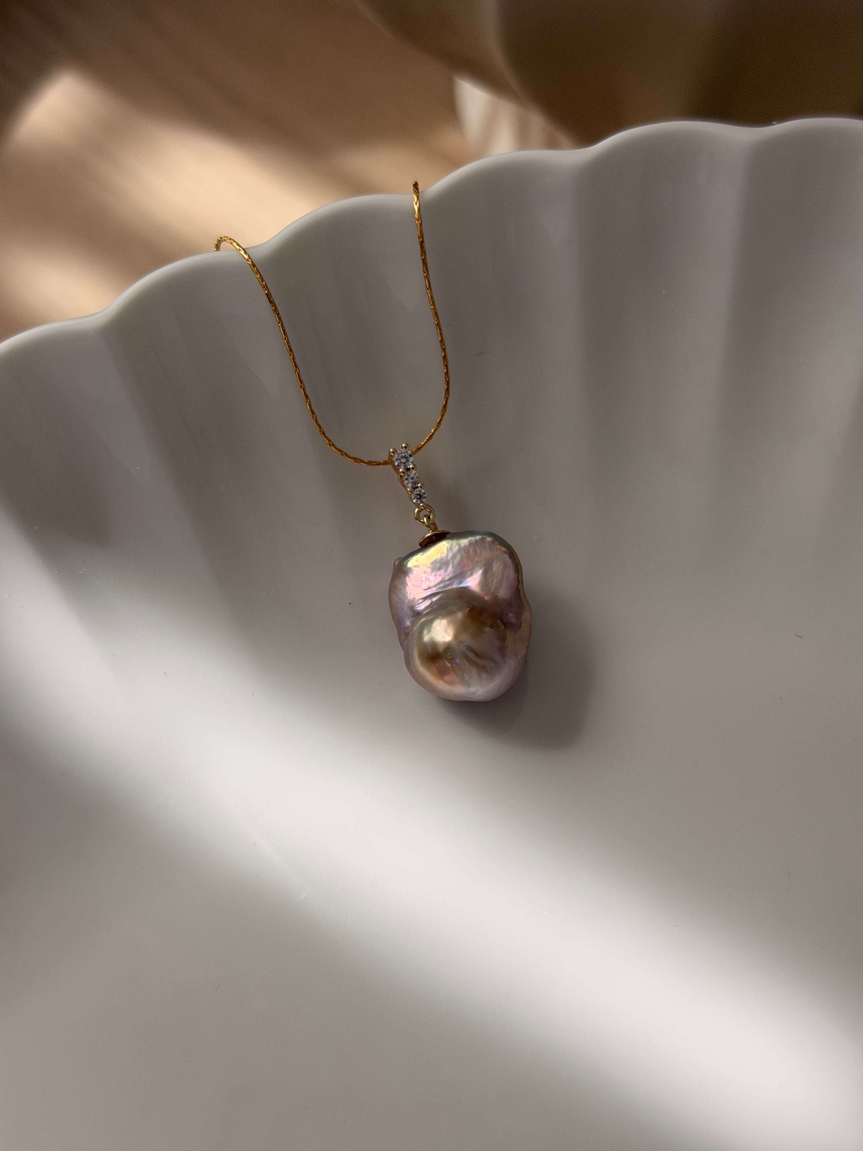 Hush Necklace