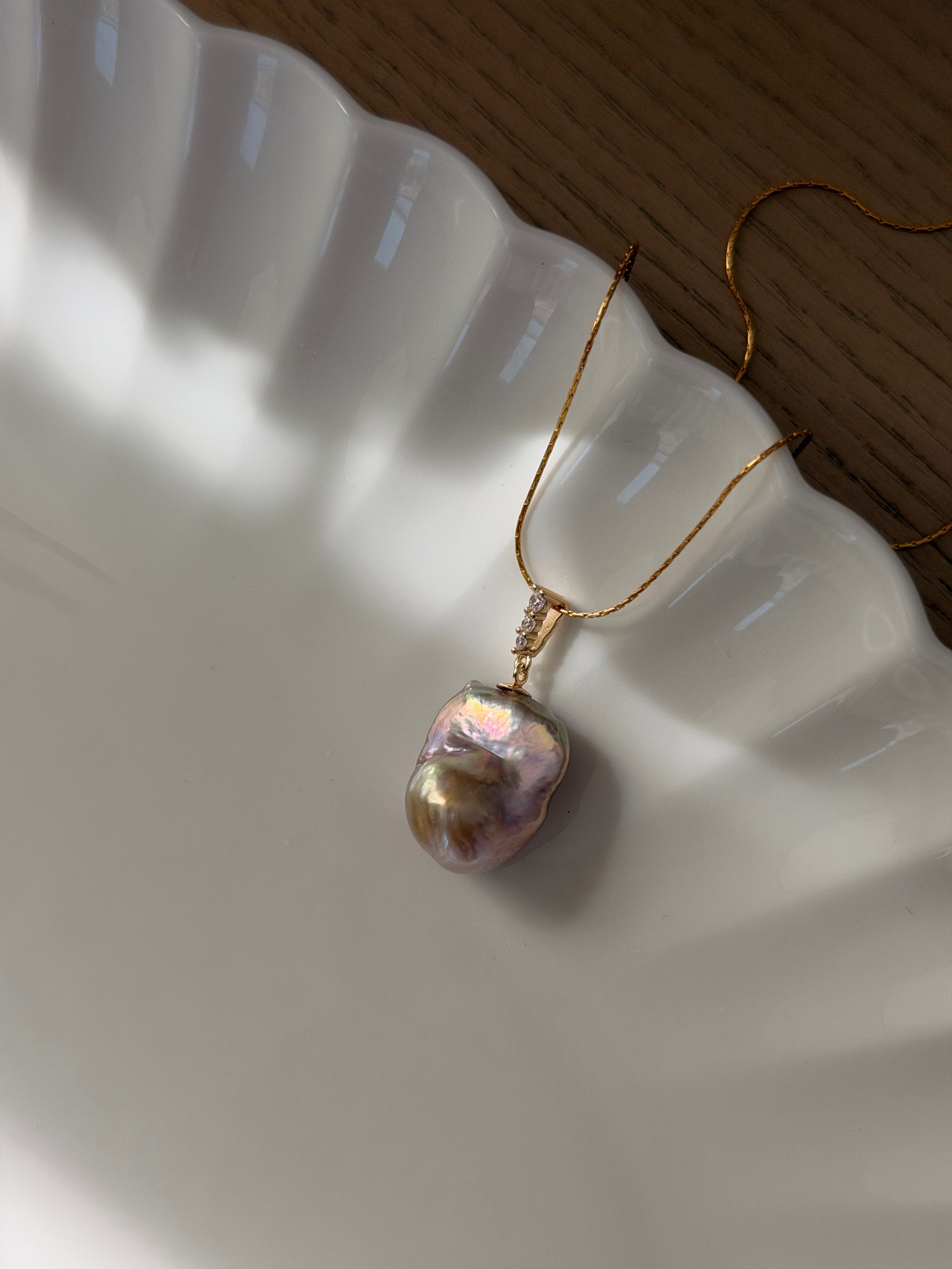 Hush Necklace