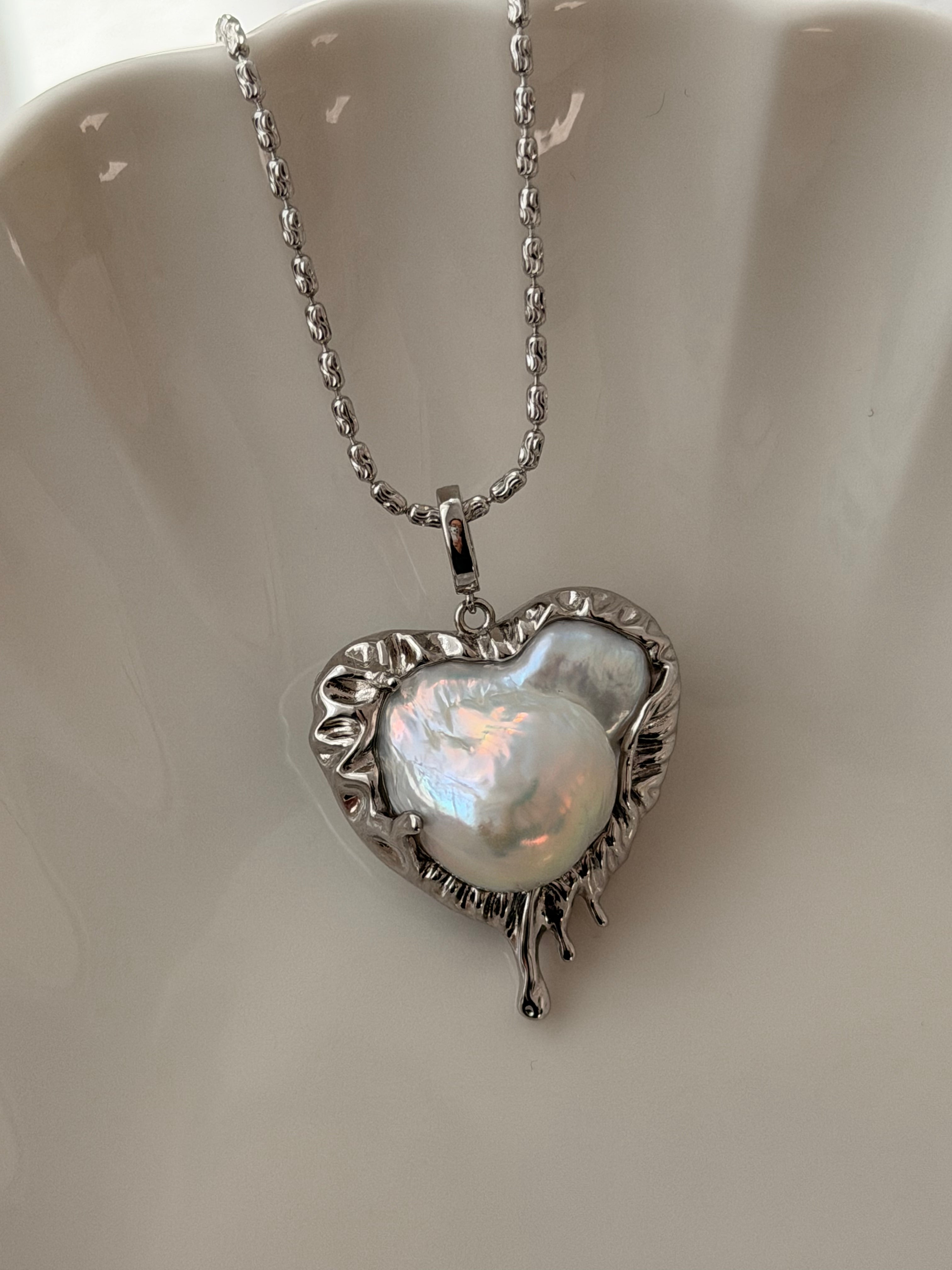 Soft Heart Baroque Necklace