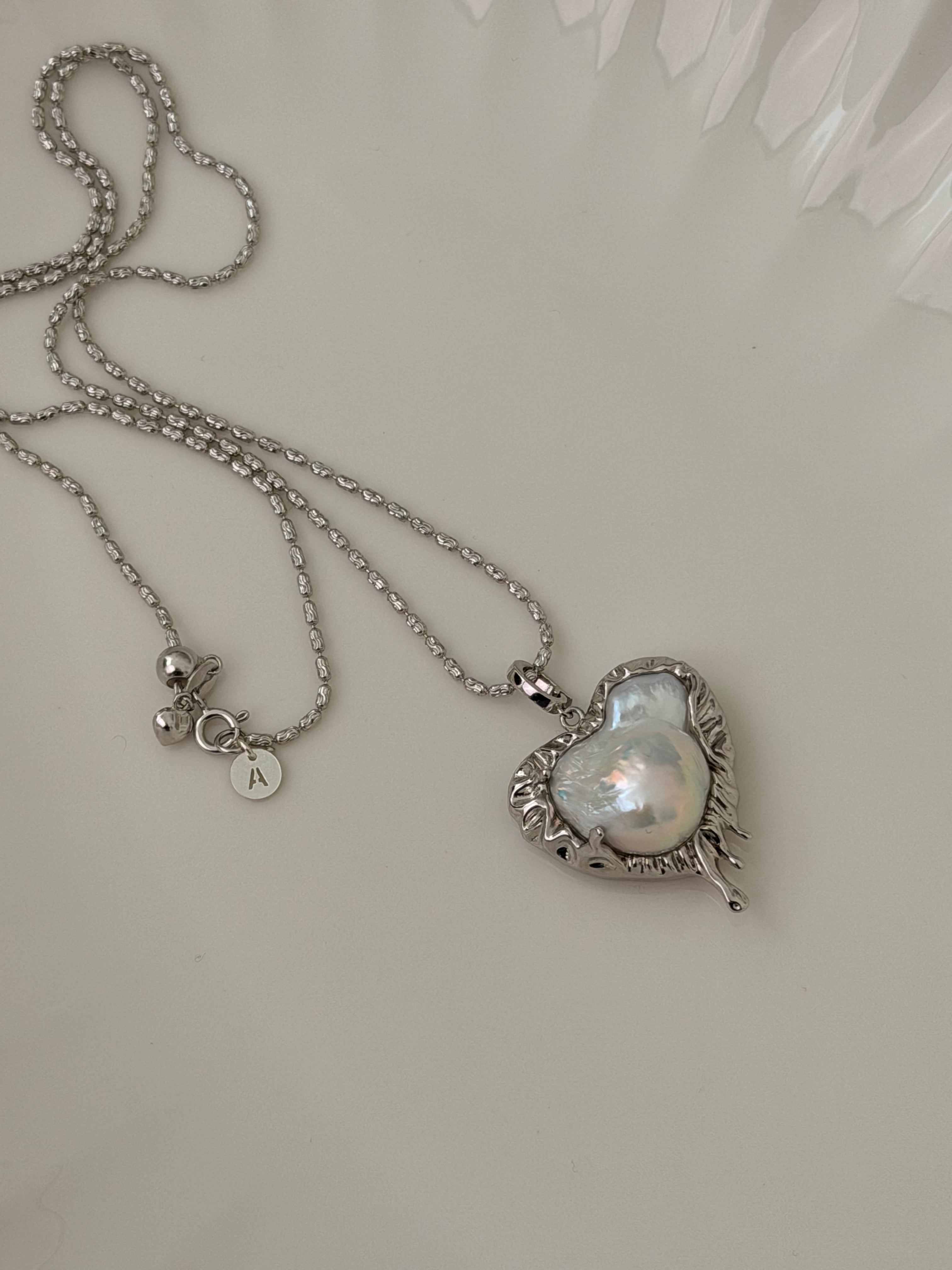 Soft Heart Baroque Necklace