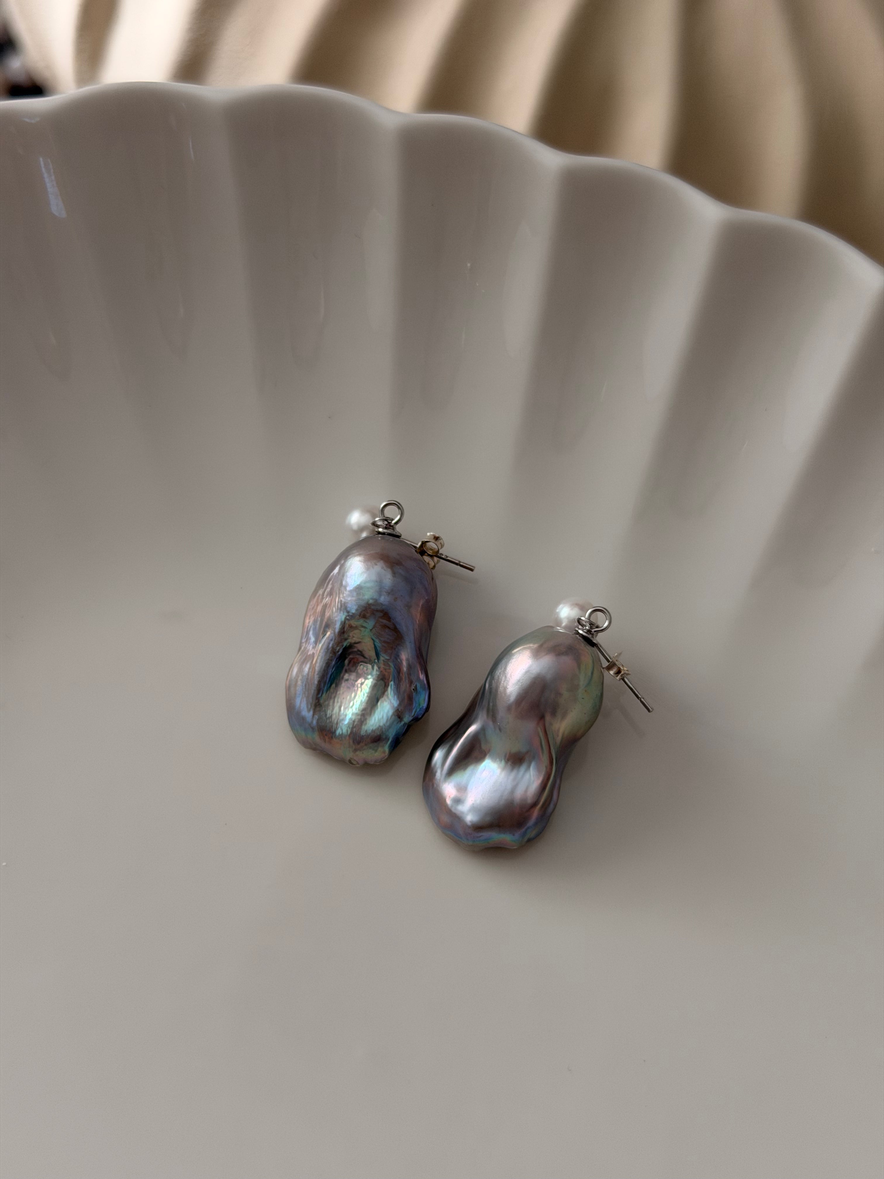 Nocturne Earrings