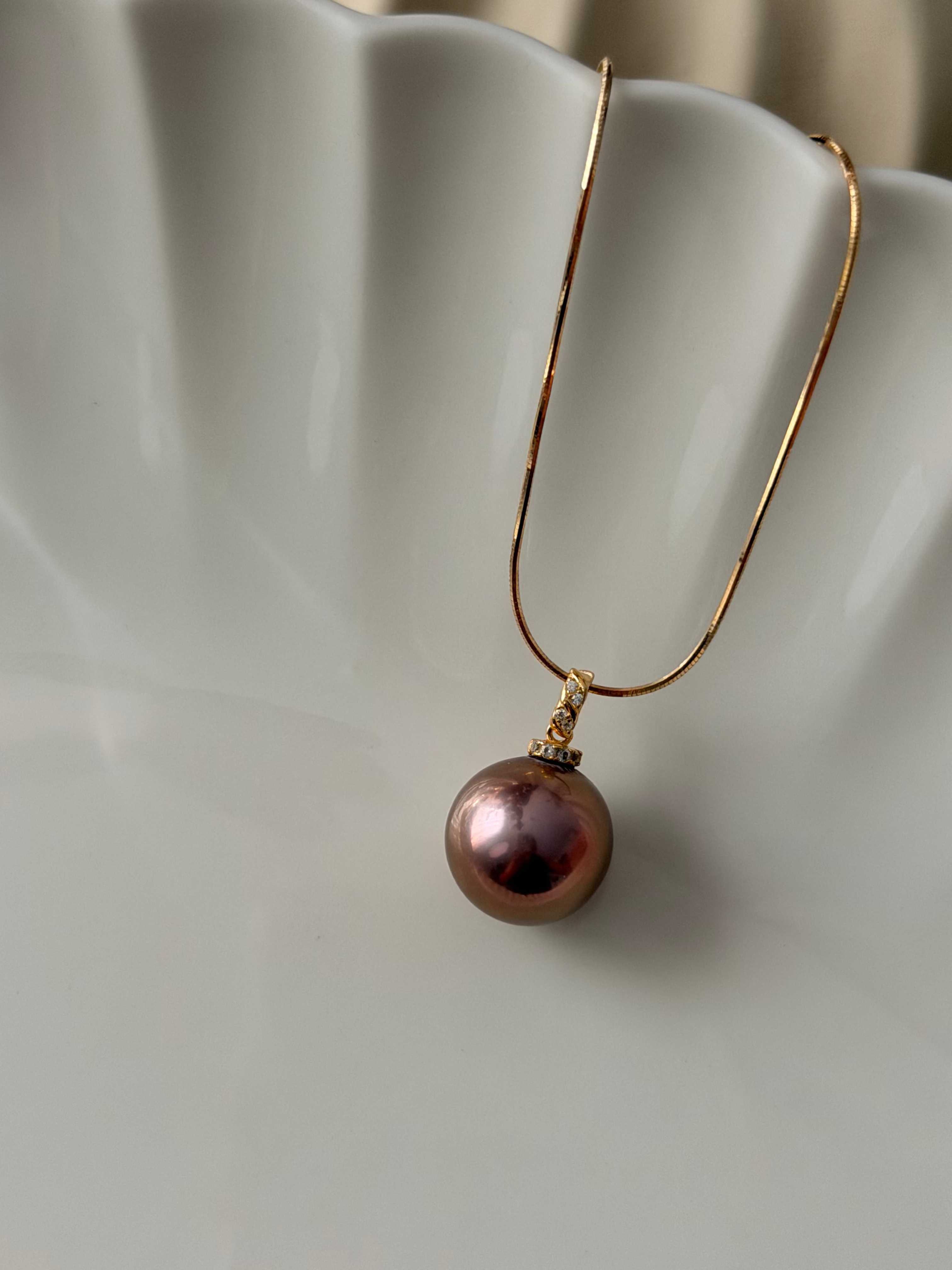 Cora Necklace