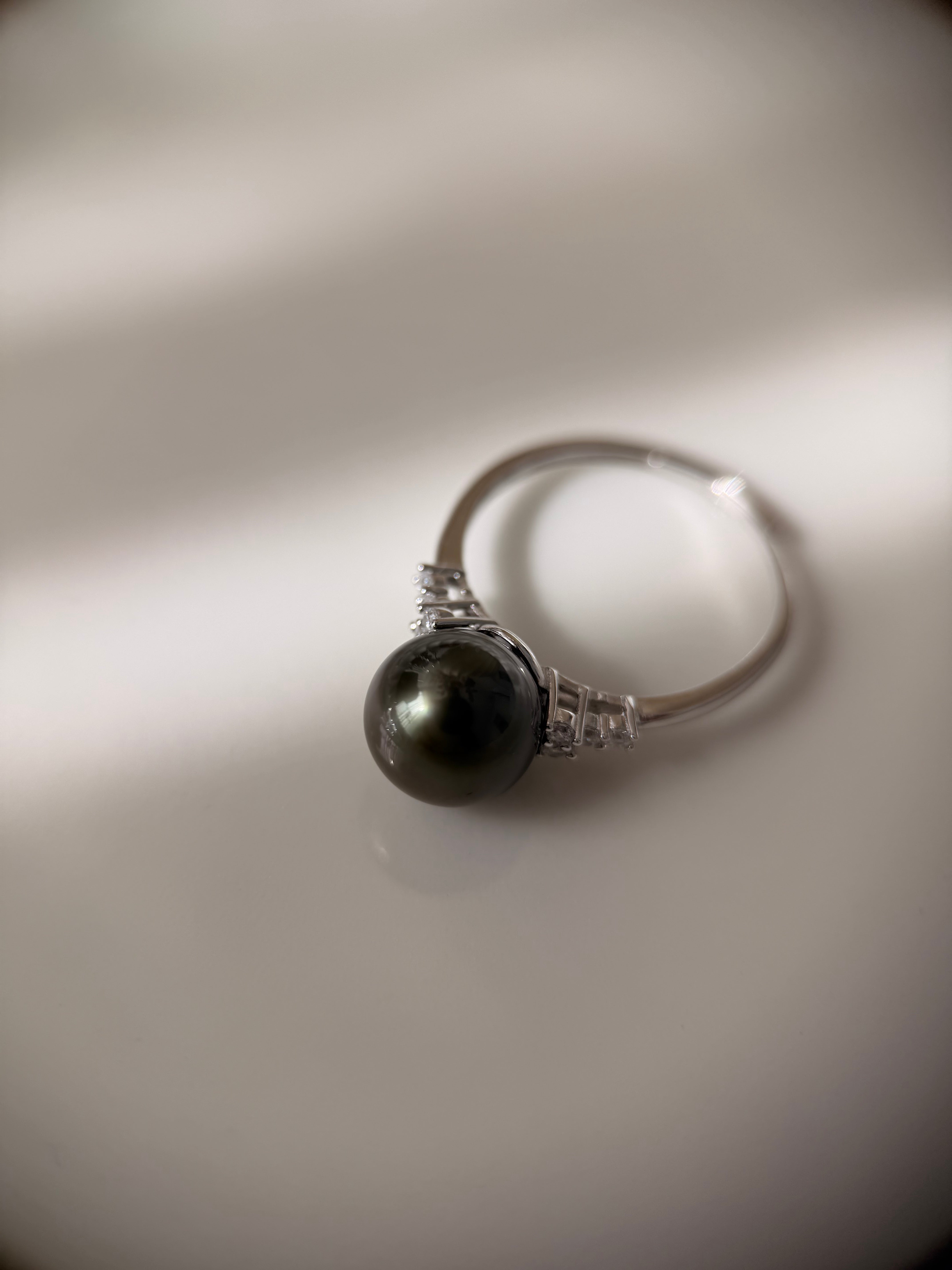 Nia Ring